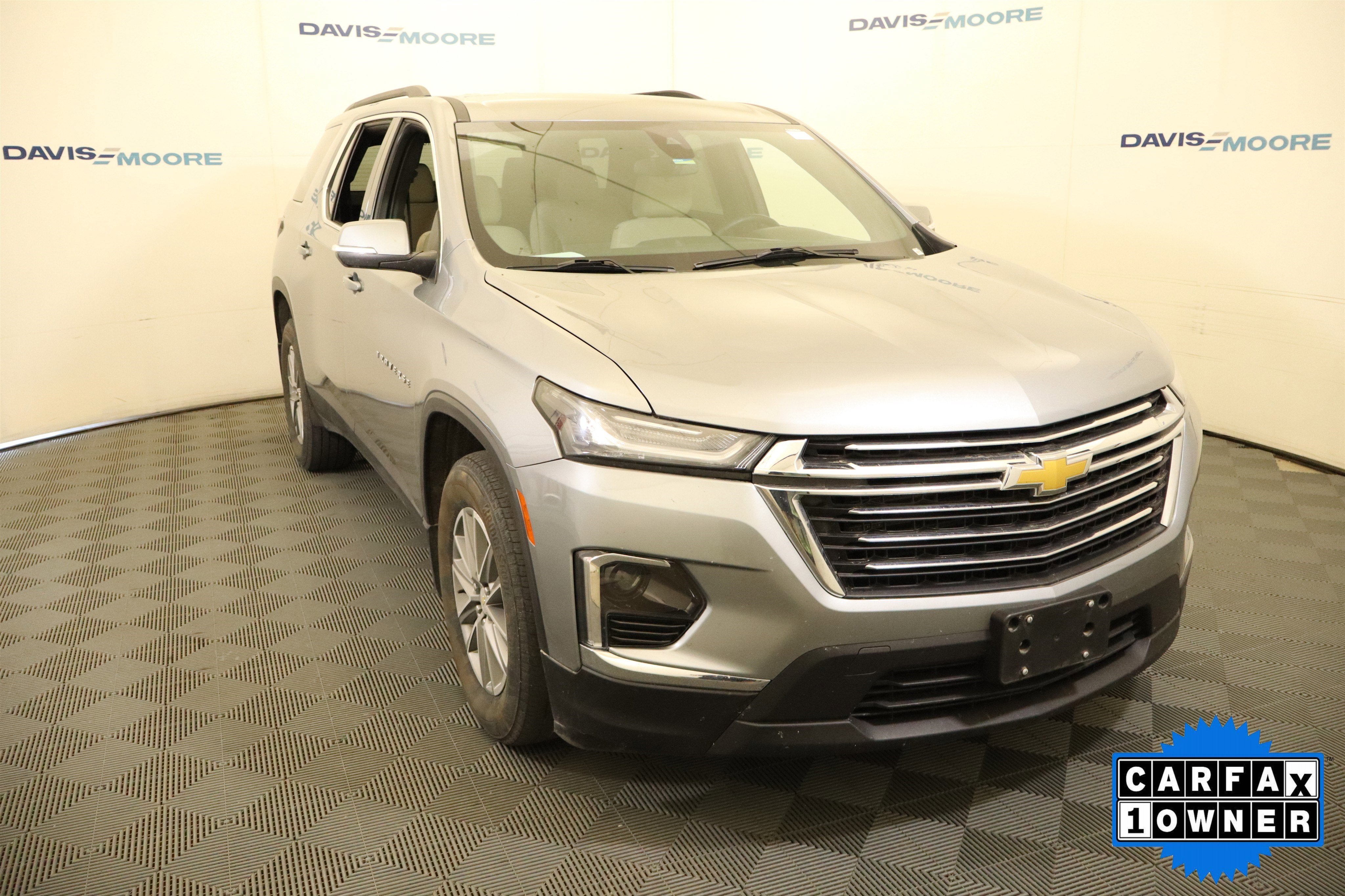 2024 Chevrolet Traverse Limited LT Cloth