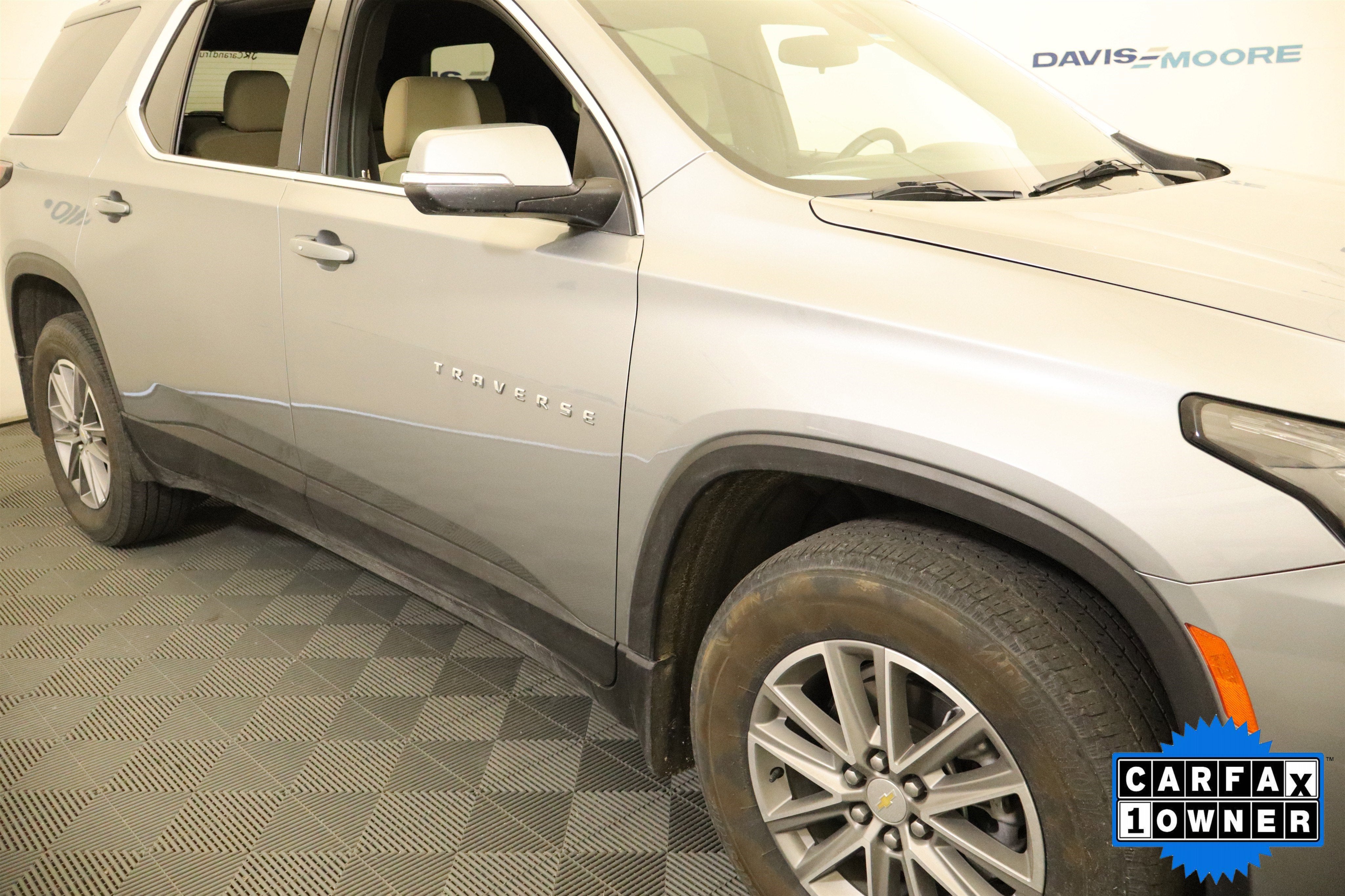 2024 Chevrolet Traverse Limited LT Cloth