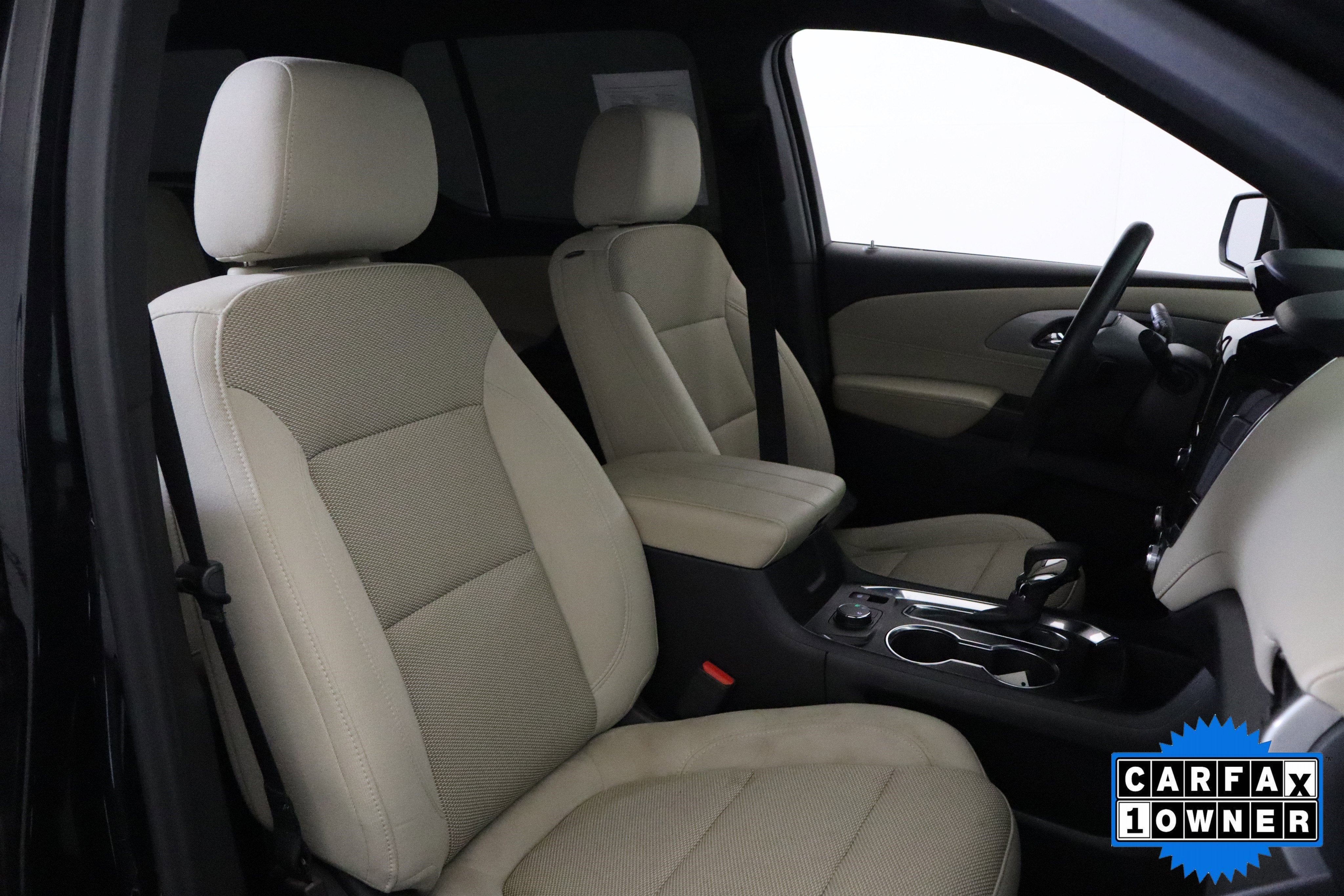 2022 Chevrolet Traverse LS AWD