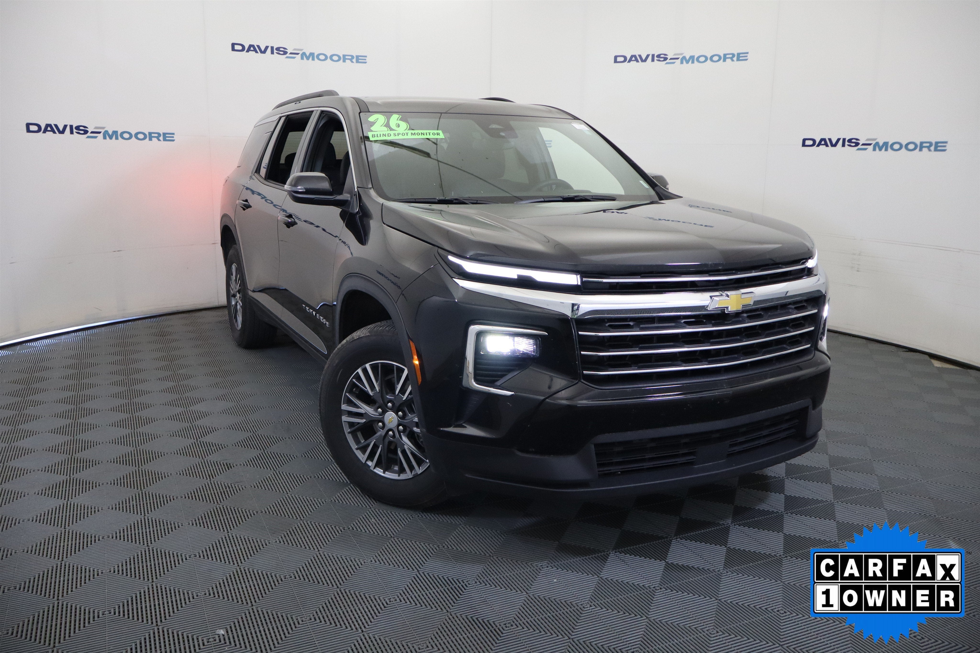 2026 Chevrolet Traverse AWD LT