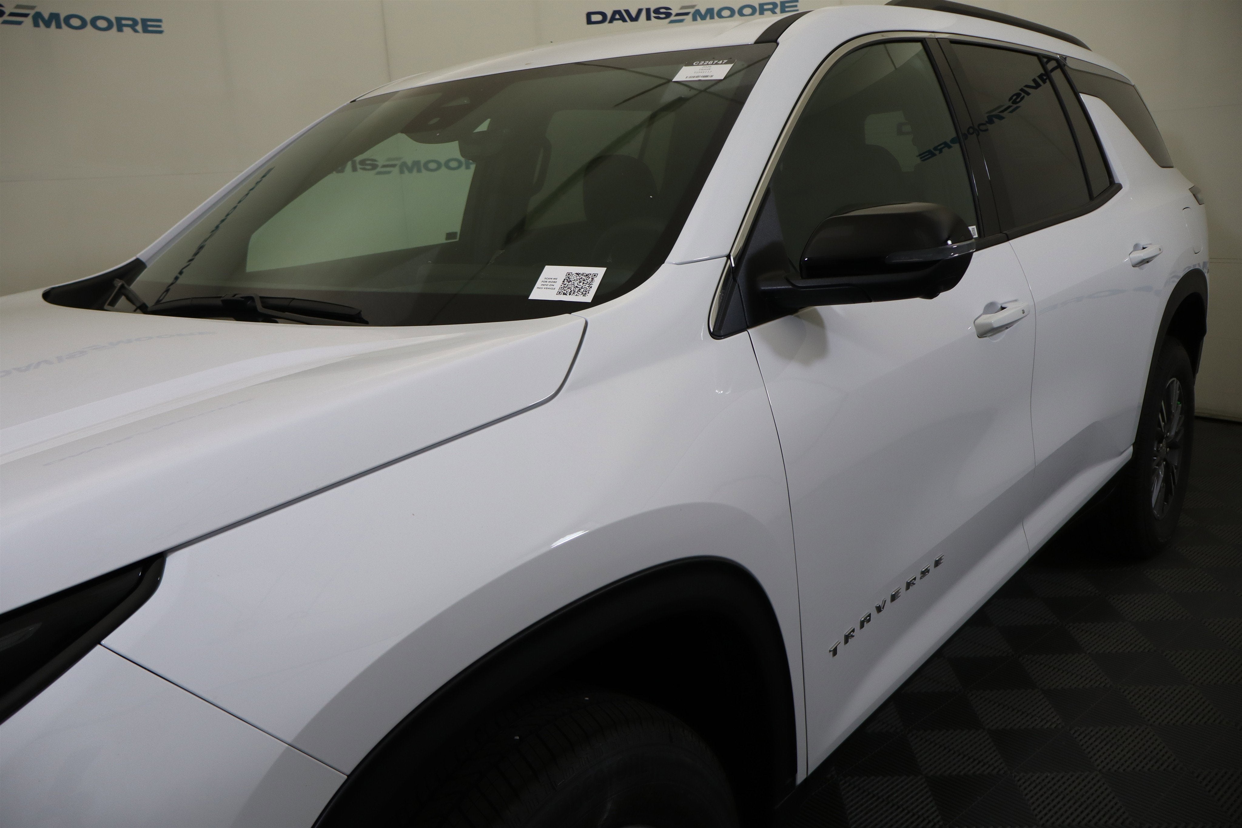 2026 Chevrolet Traverse AWD LT