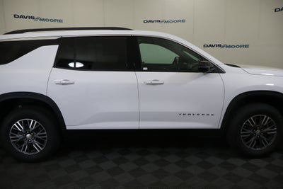 2026 Chevrolet Traverse AWD LT