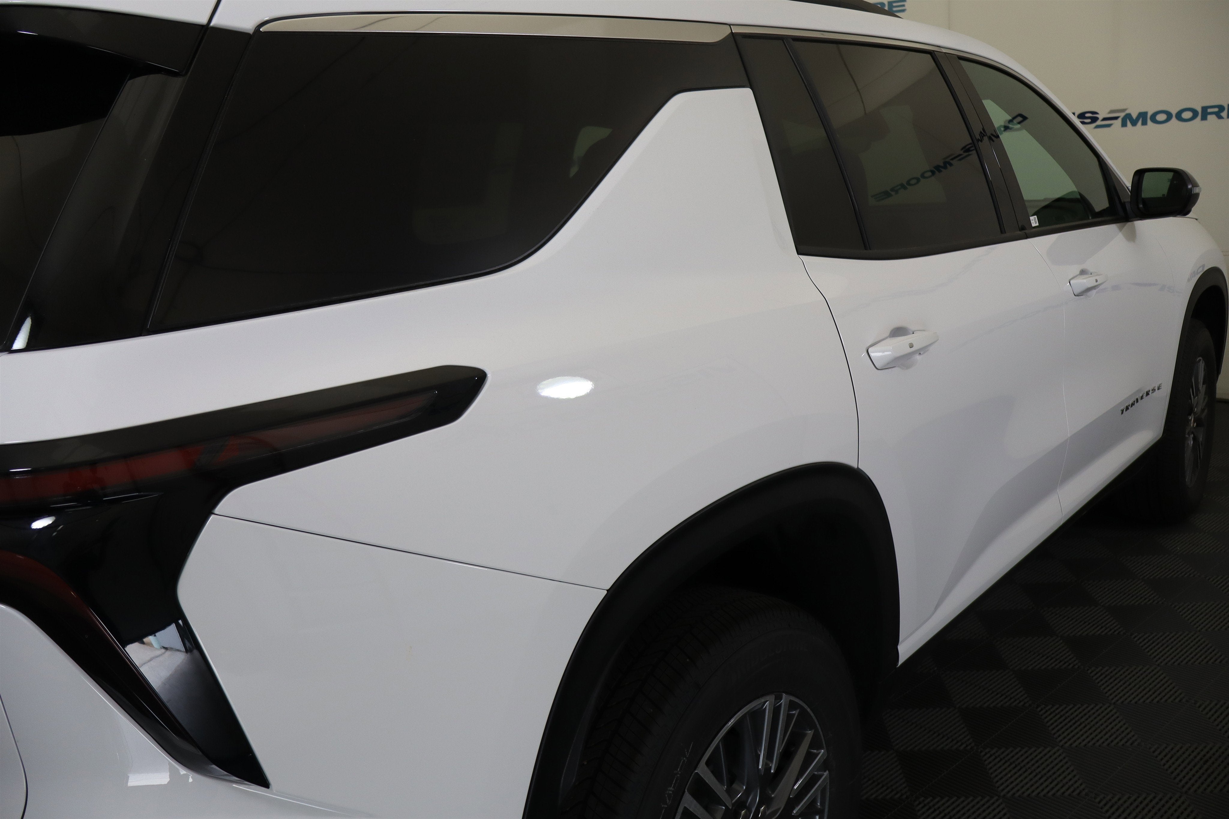 2026 Chevrolet Traverse AWD LT