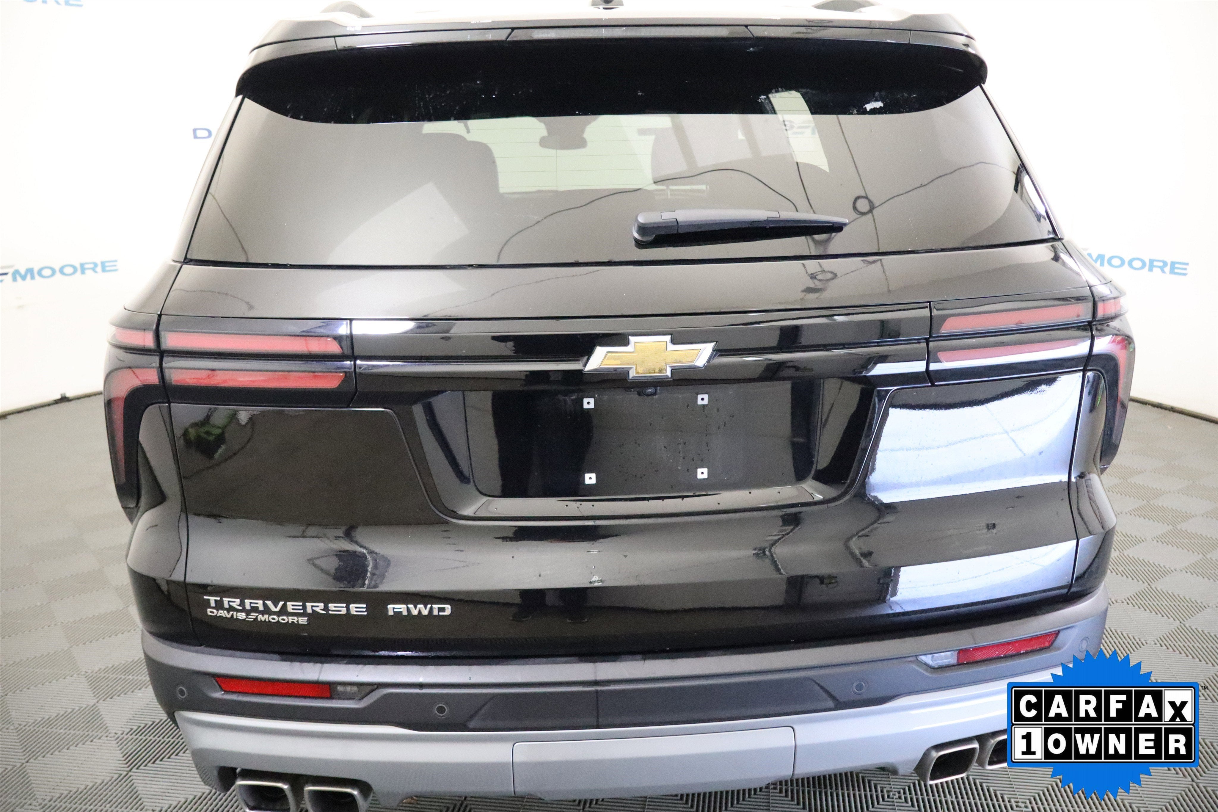 2026 Chevrolet Traverse AWD LT