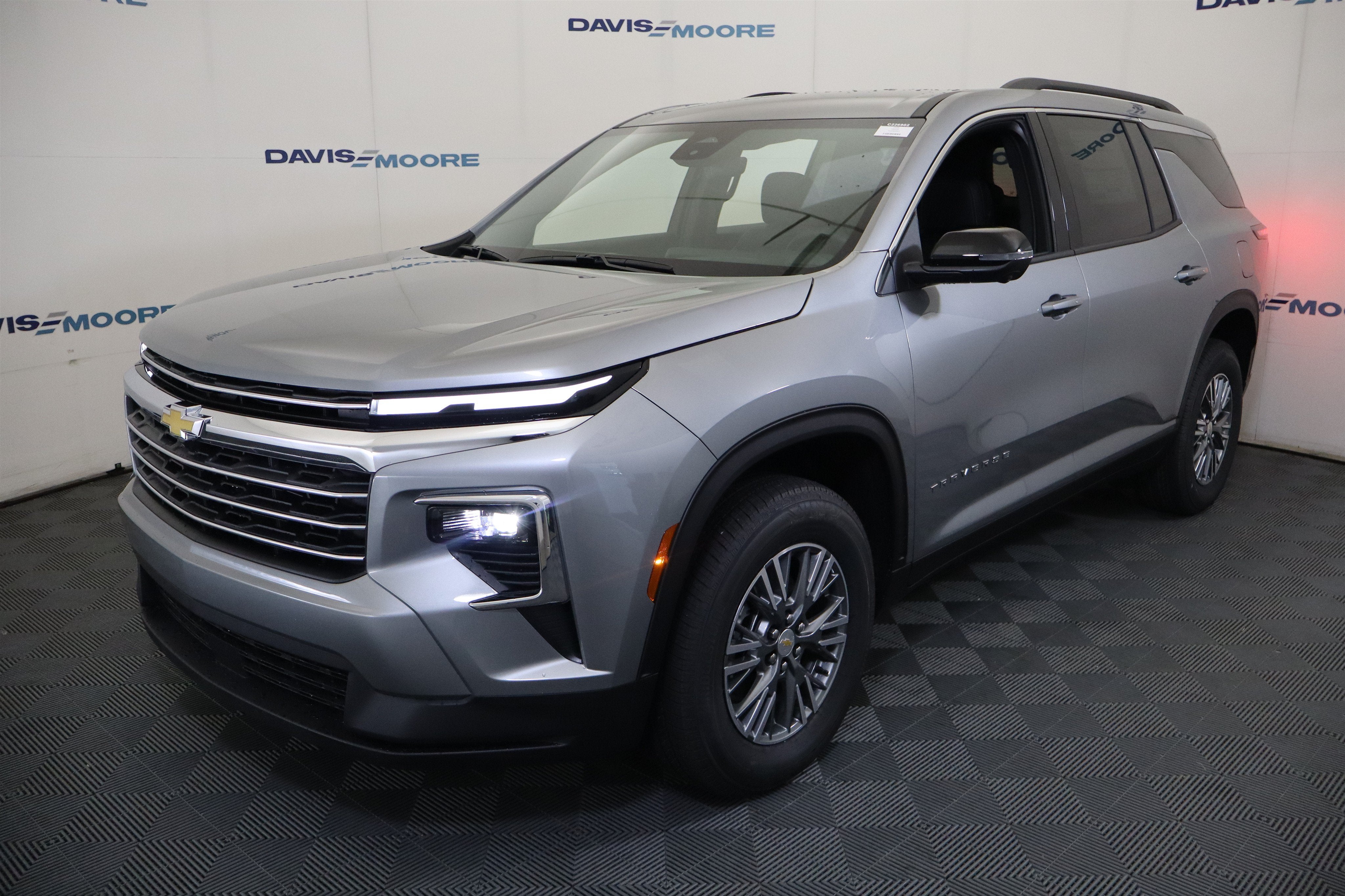 2026 Chevrolet Traverse AWD LT