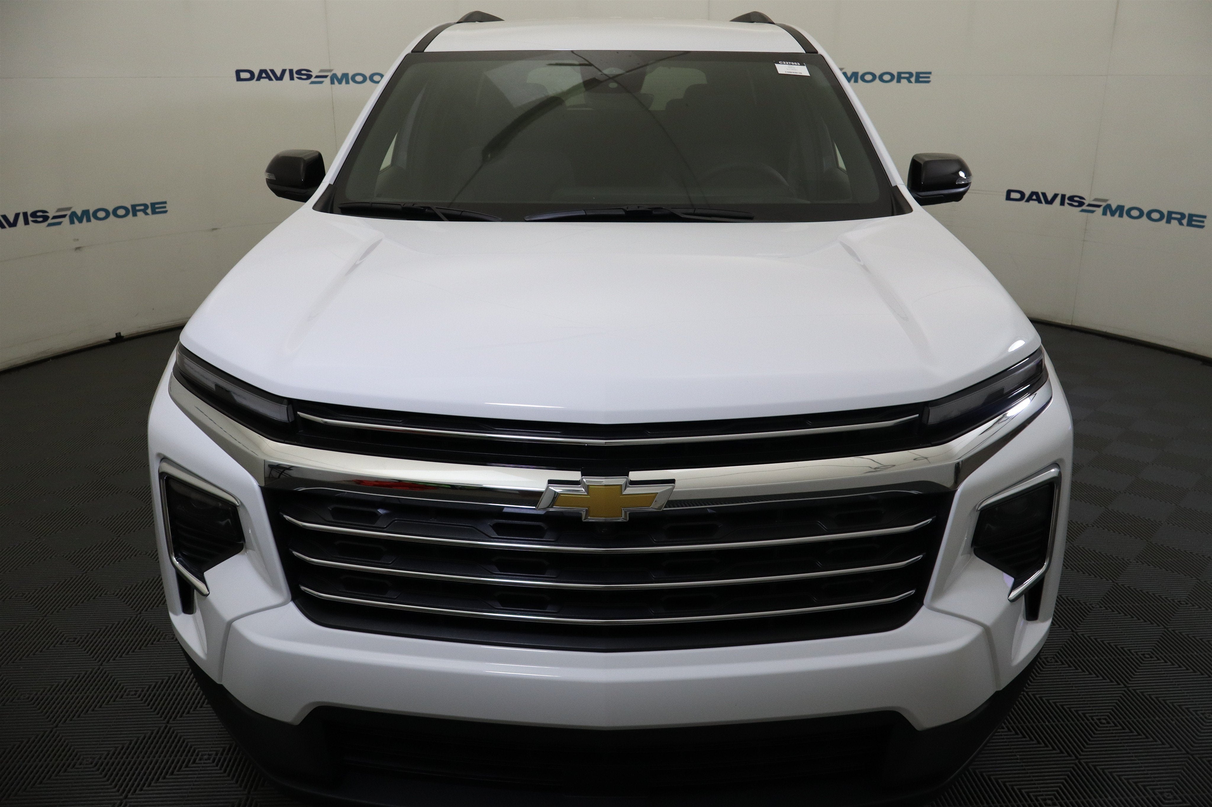 2027 Chevrolet Traverse AWD LT