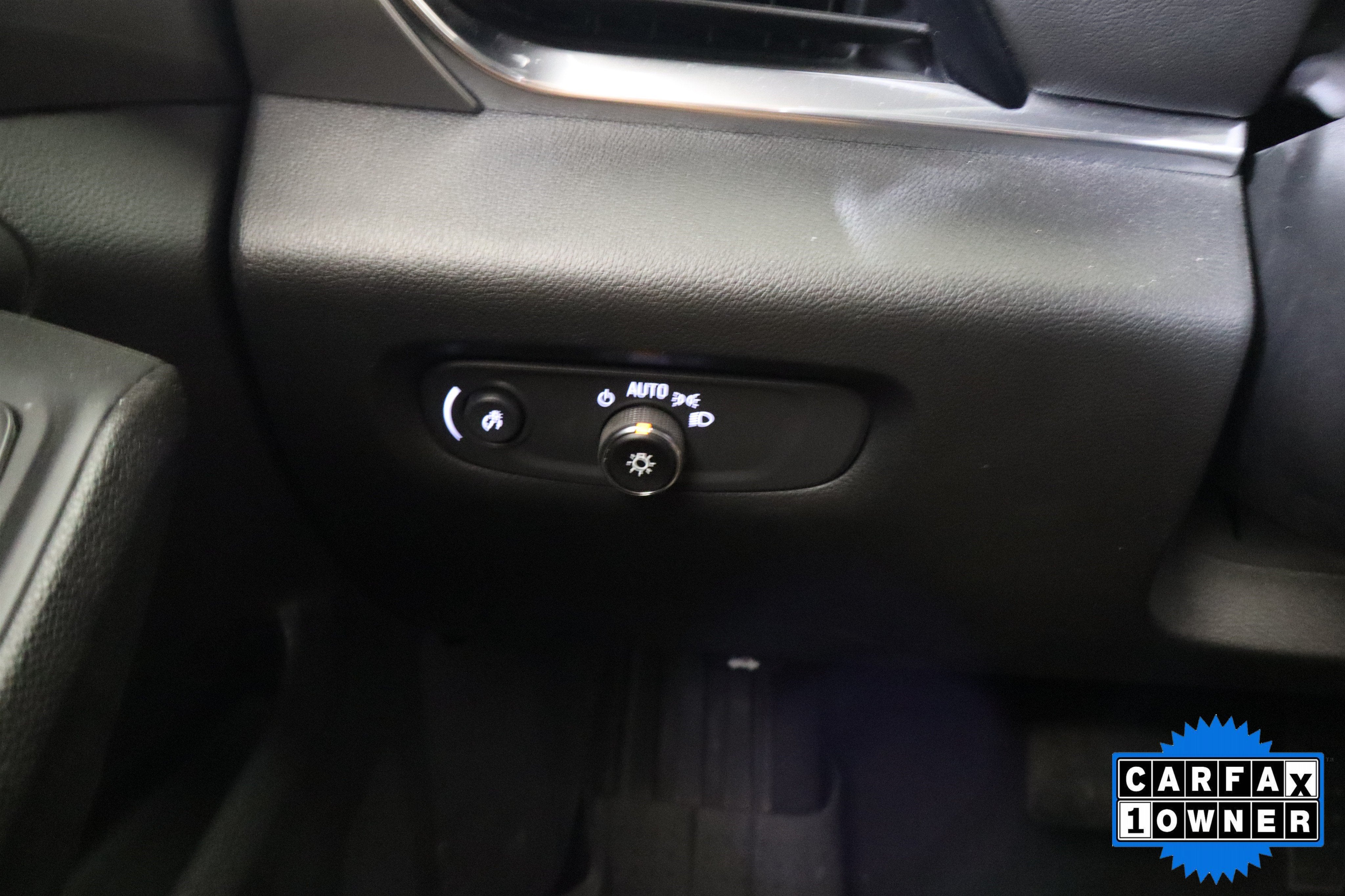 2023 Chevrolet Traverse LT Cloth AWD