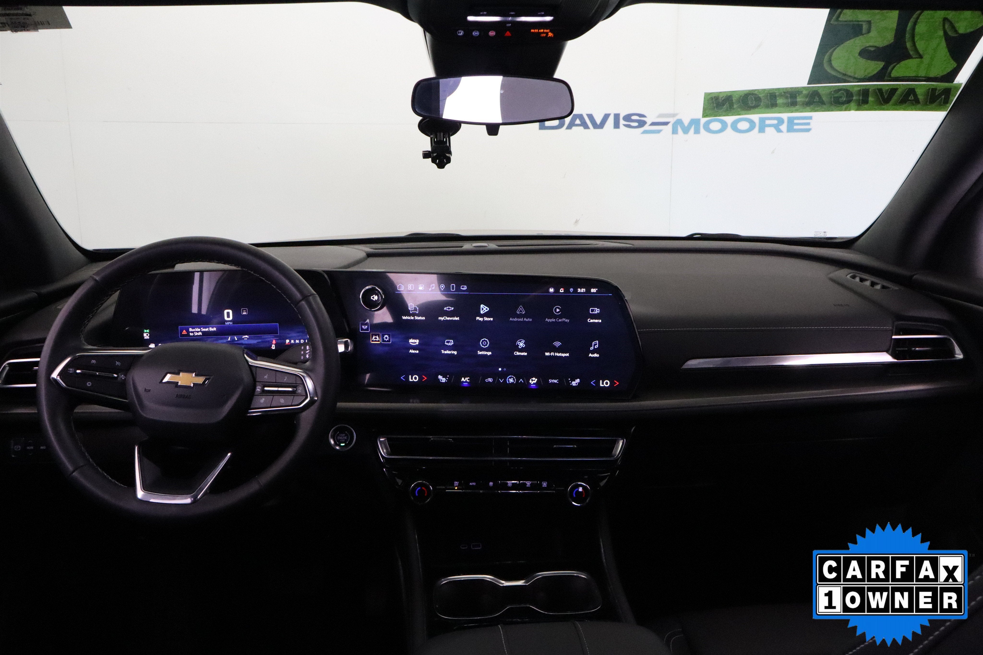 2025 Chevrolet Traverse AWD LT