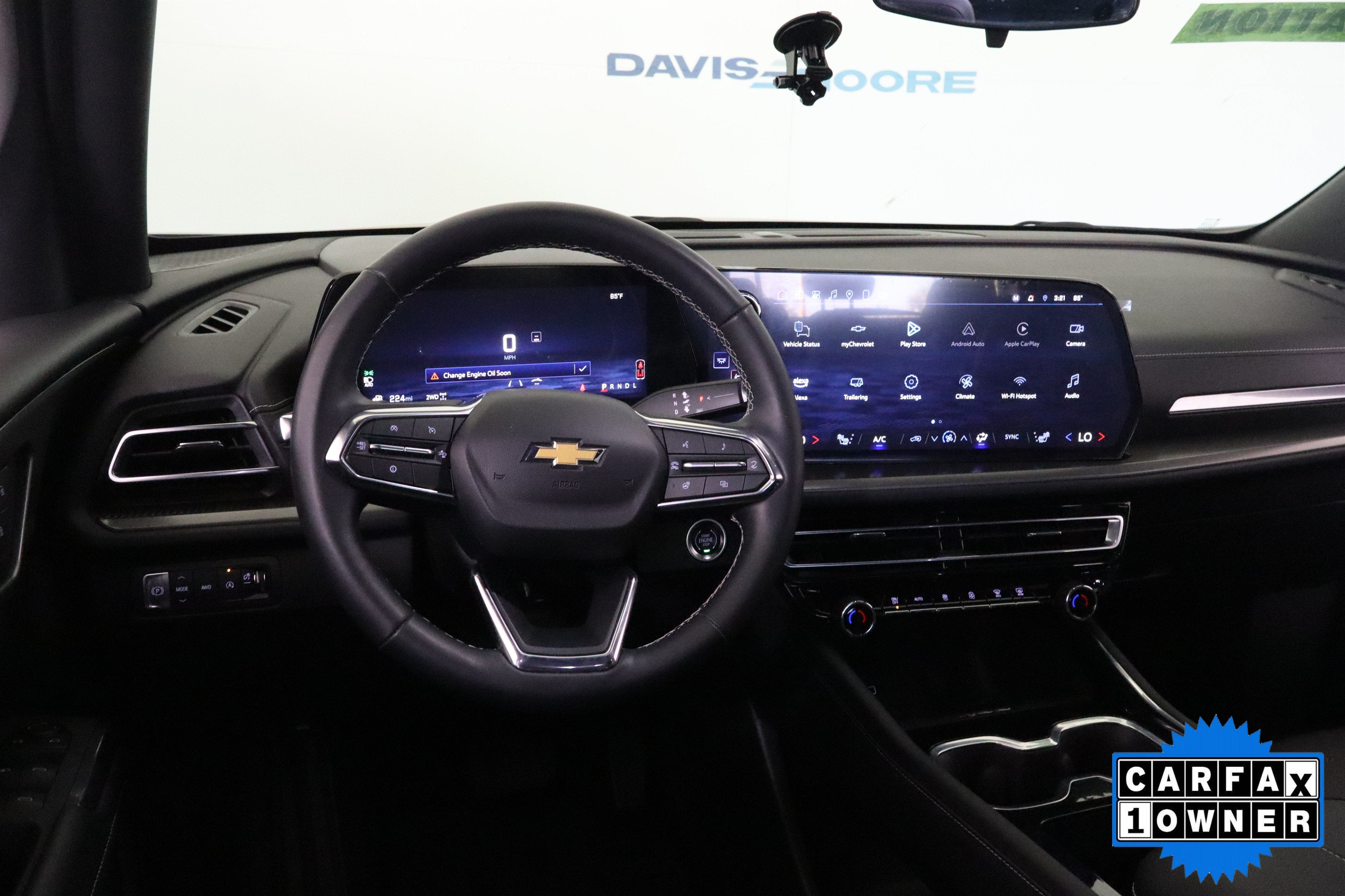 2025 Chevrolet Traverse AWD LT