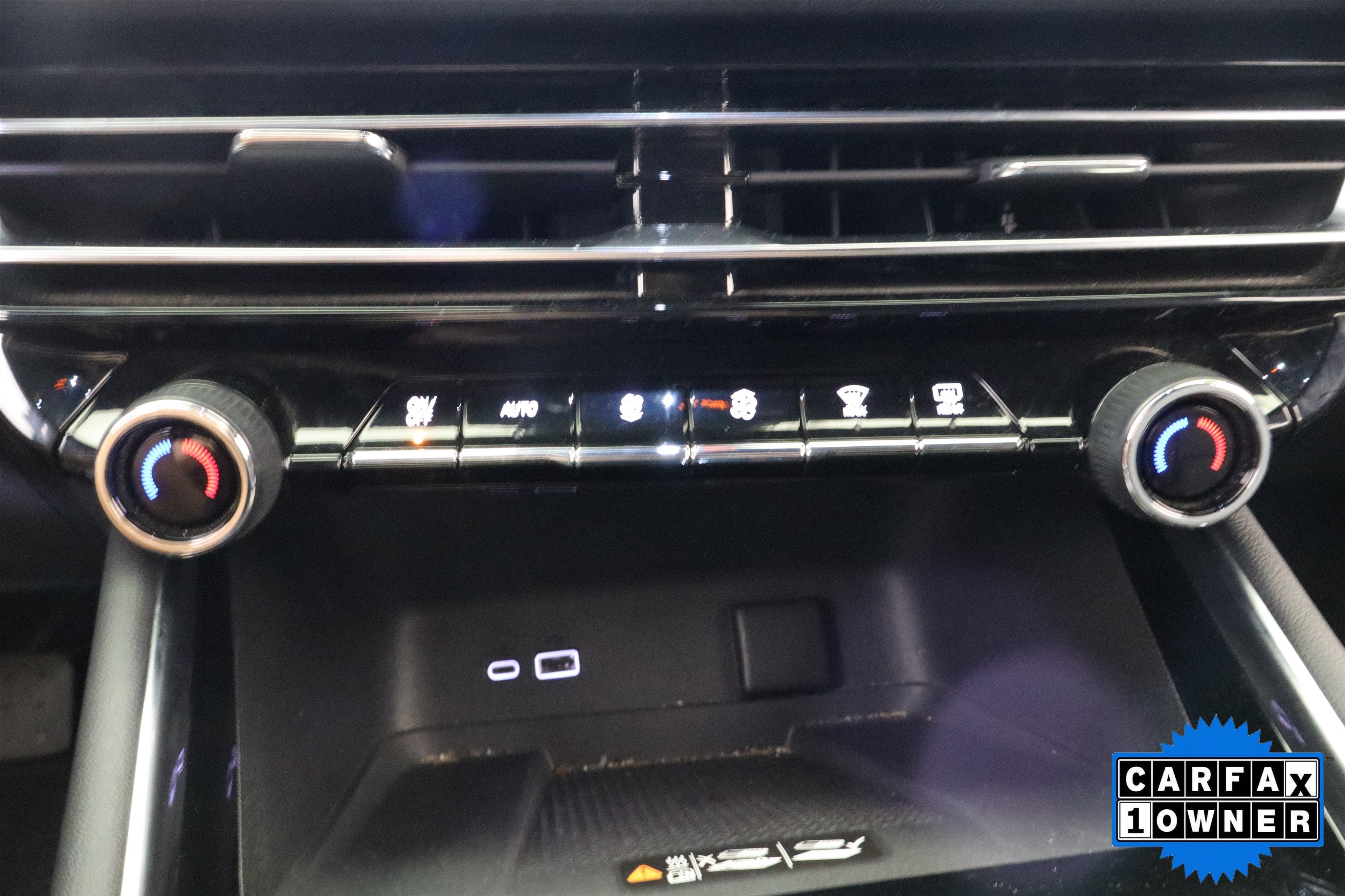 2025 Chevrolet Traverse AWD LT