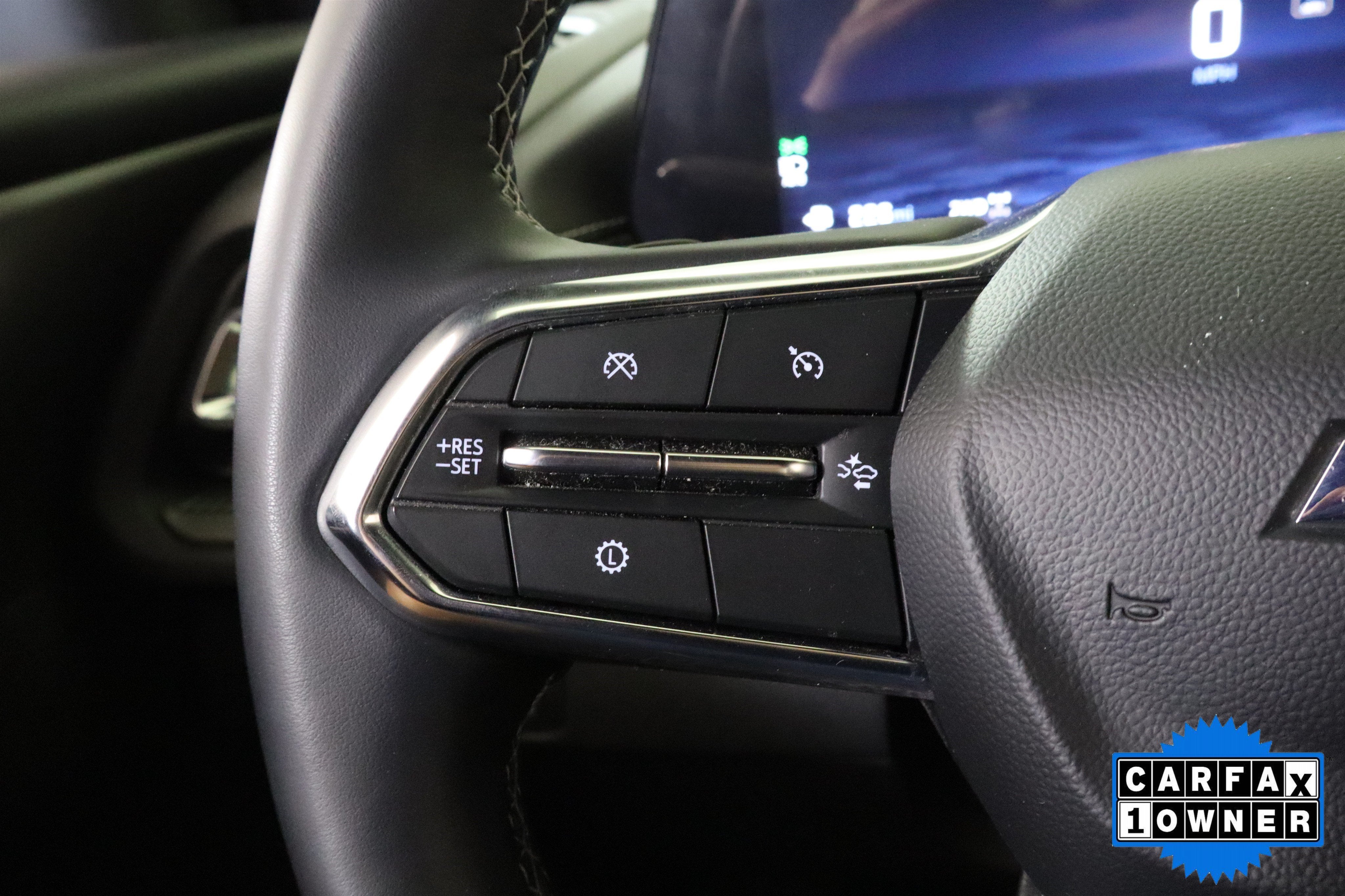 2025 Chevrolet Traverse AWD LT