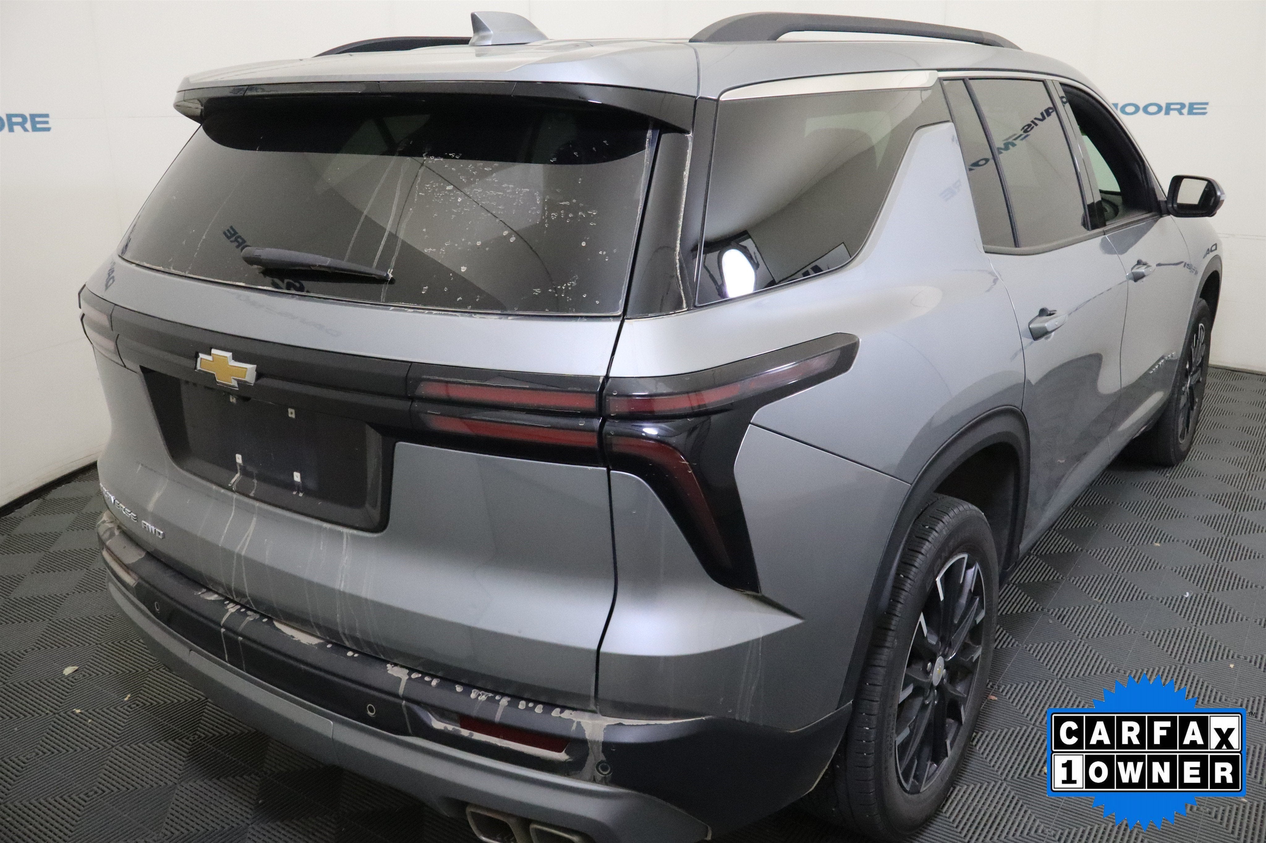 2025 Chevrolet Traverse AWD LT