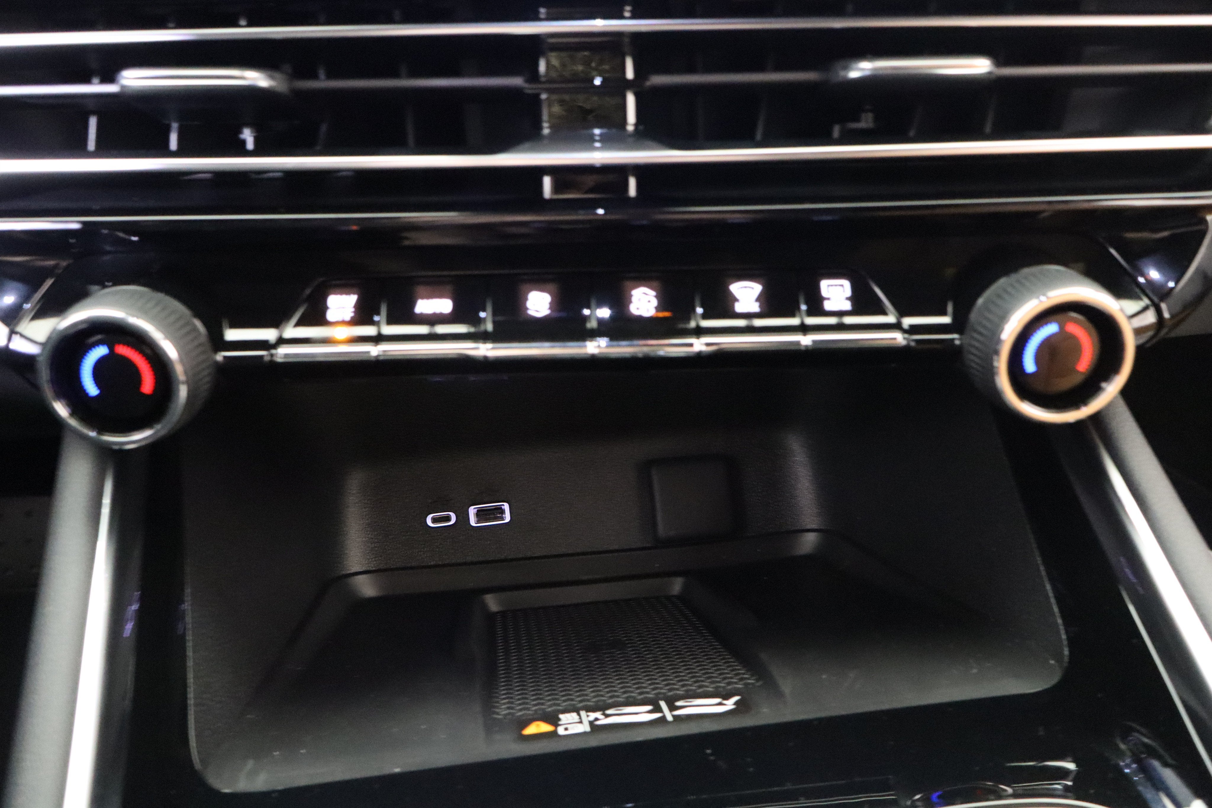 2027 Chevrolet Traverse AWD Z71