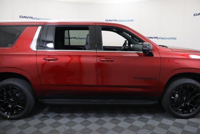 2027 Chevrolet Suburban LT 4WD