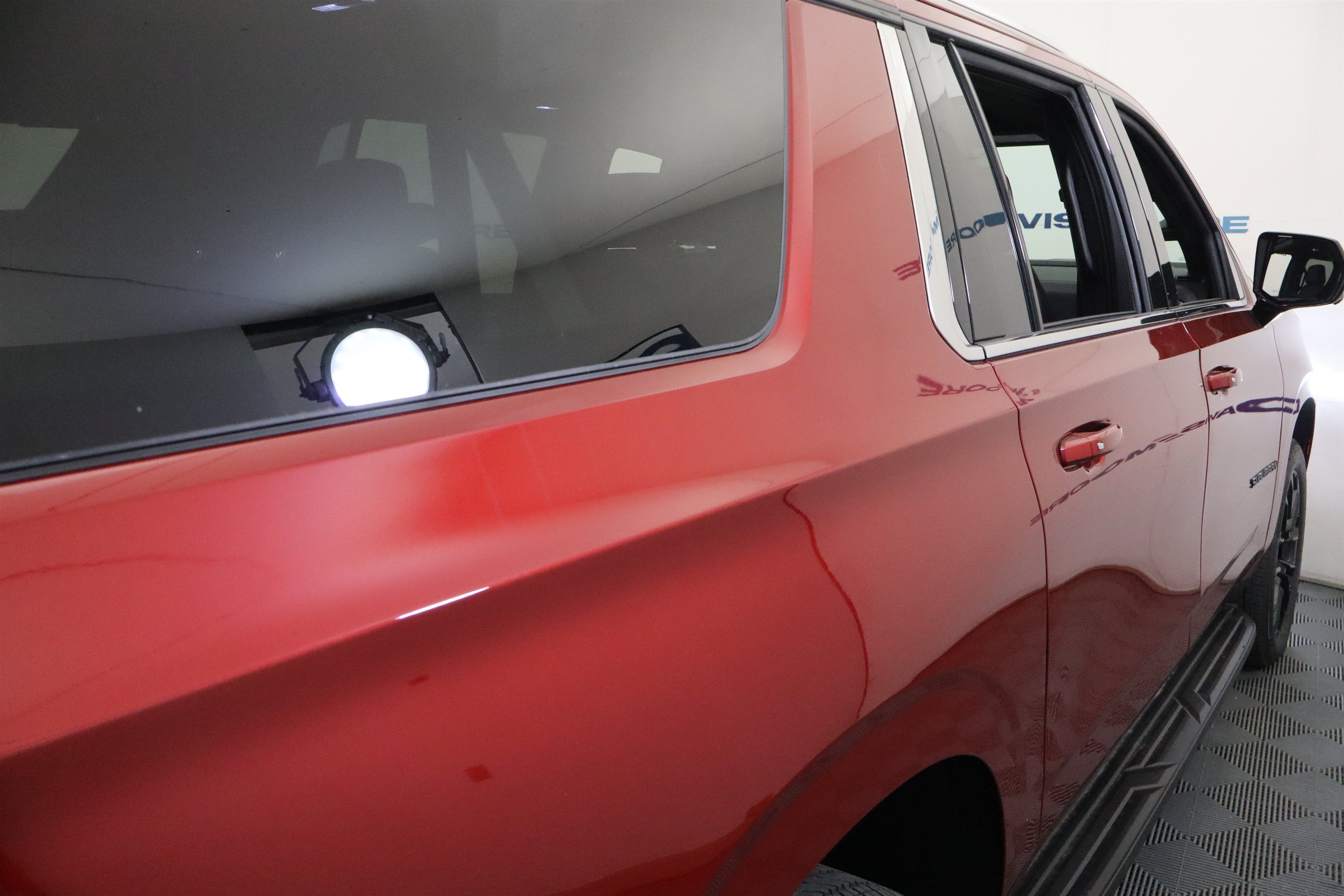 2027 Chevrolet Suburban LT 4WD