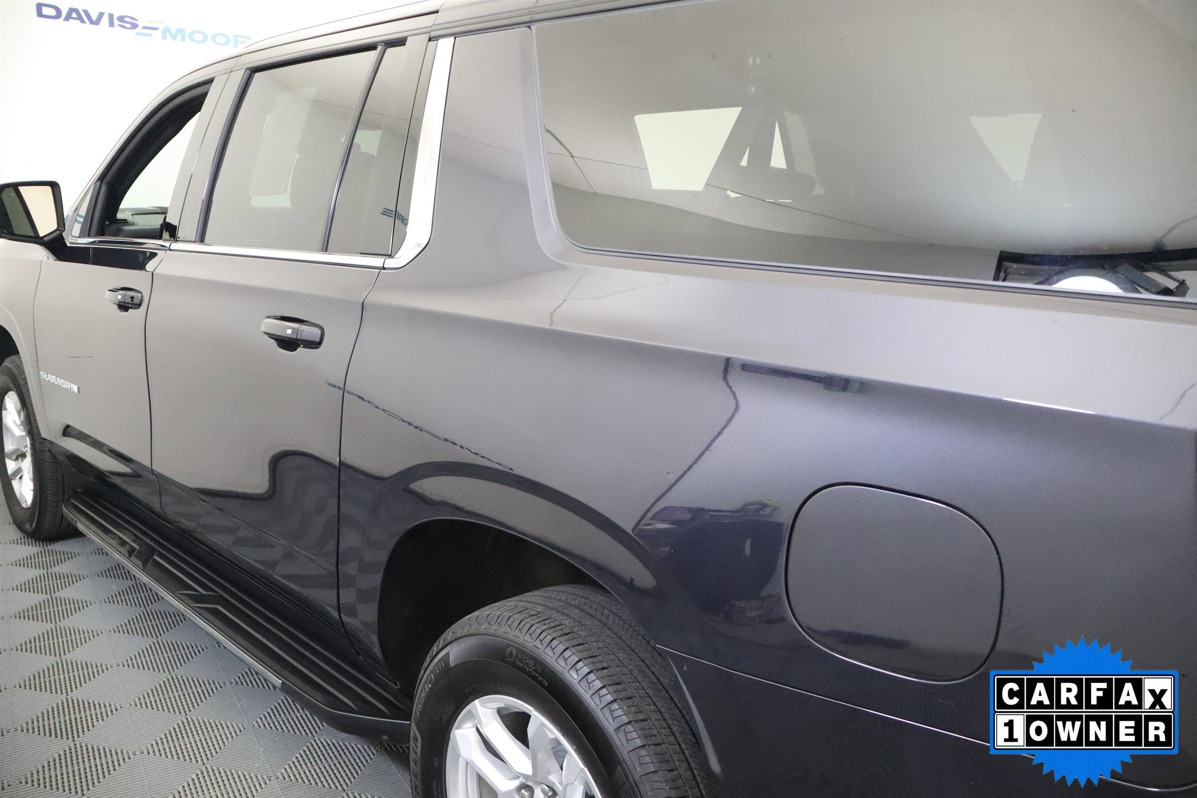 2025 Chevrolet Suburban LT 4WD