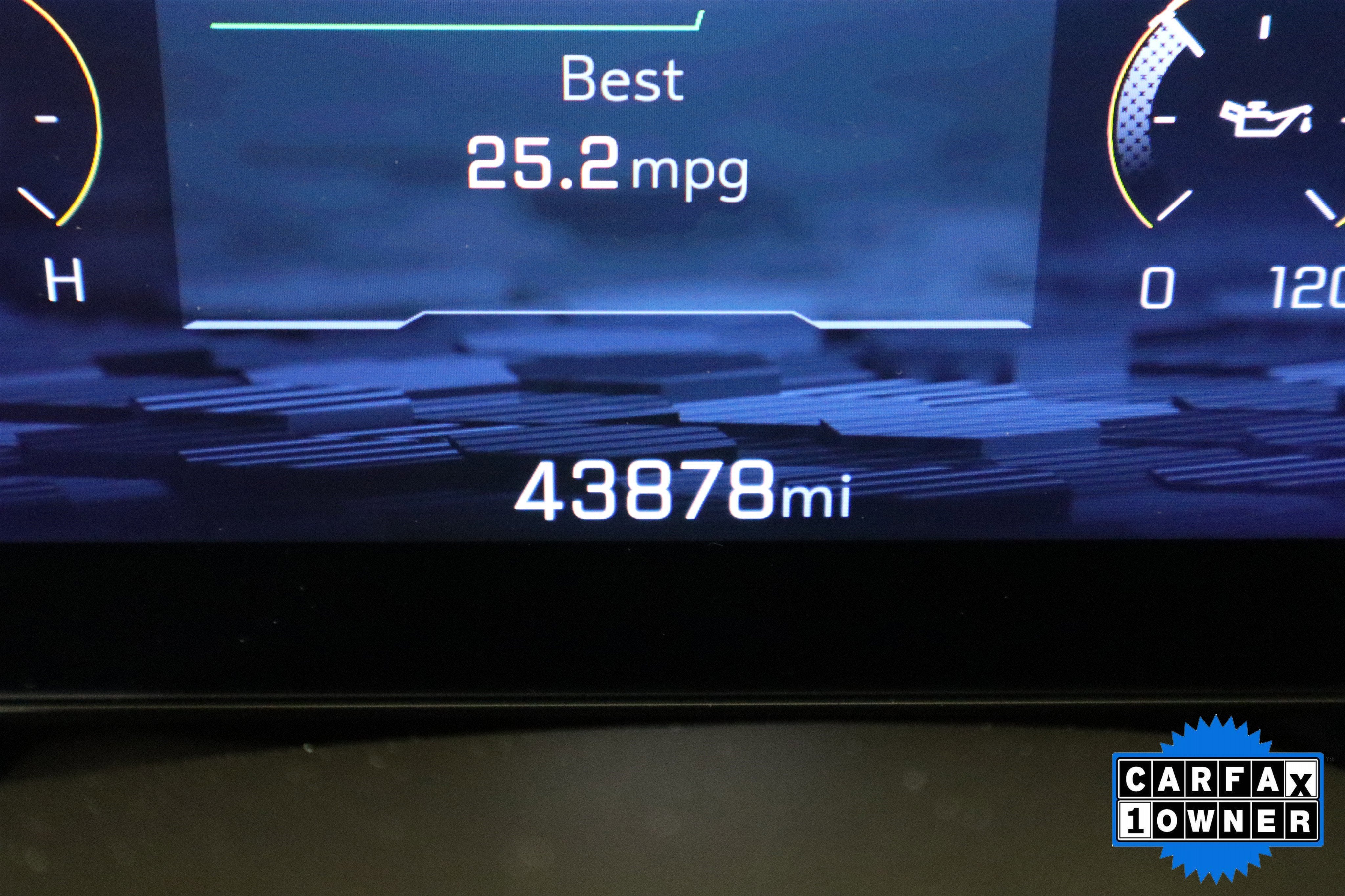 2025 Chevrolet Suburban LT 4WD