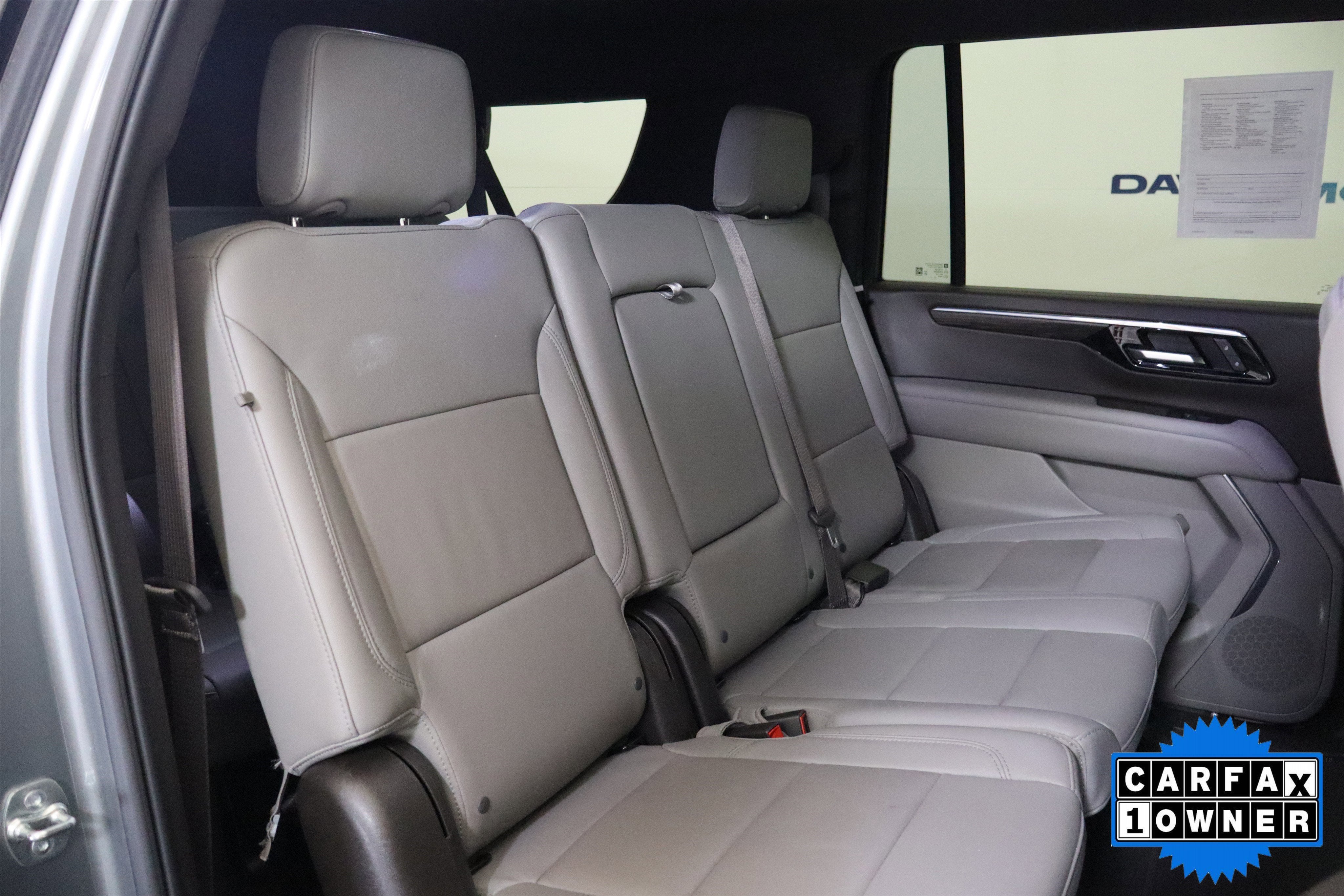 2025 Chevrolet Suburban LT 4WD