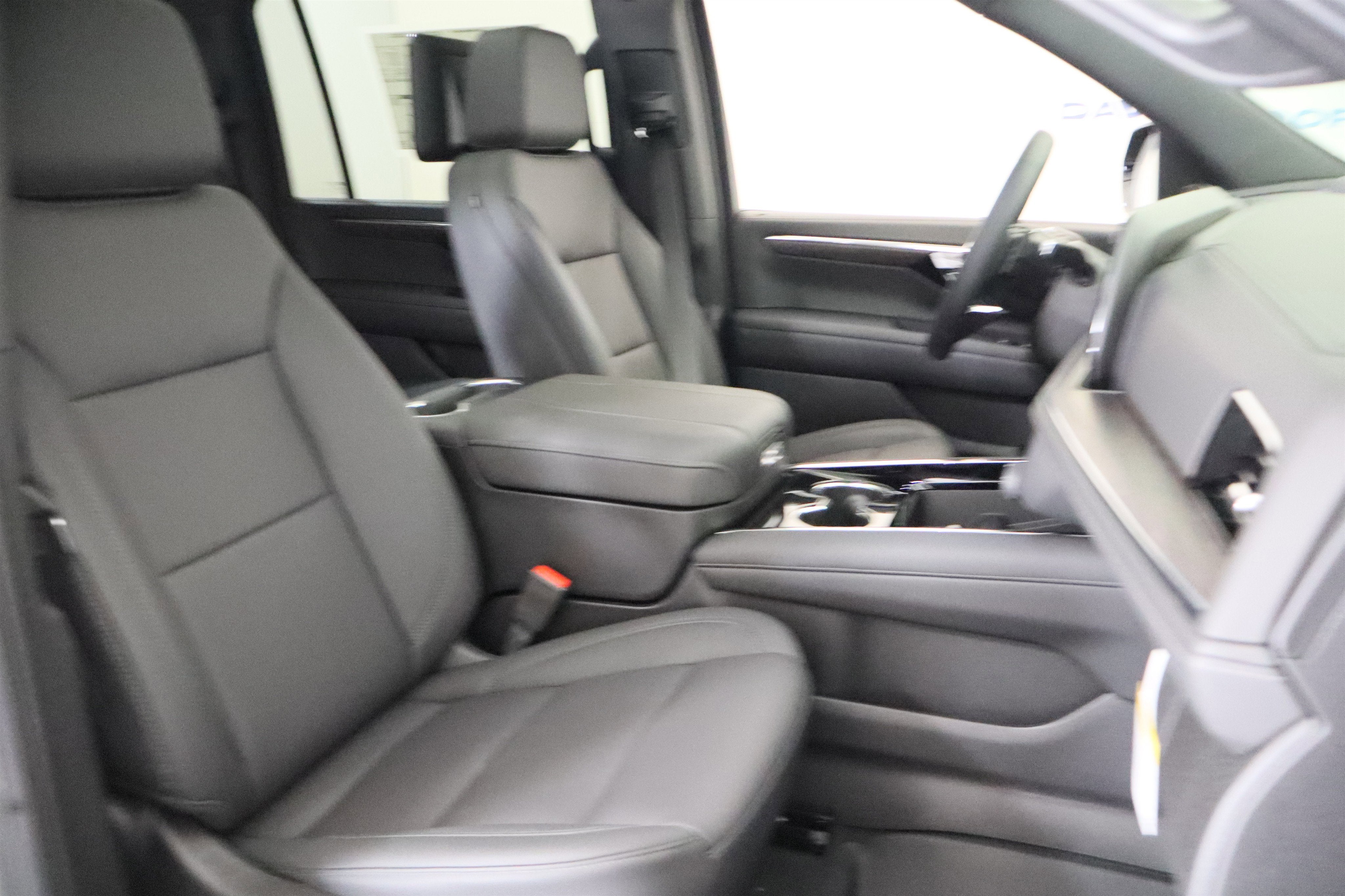 2026 Chevrolet Suburban Z71 4WD