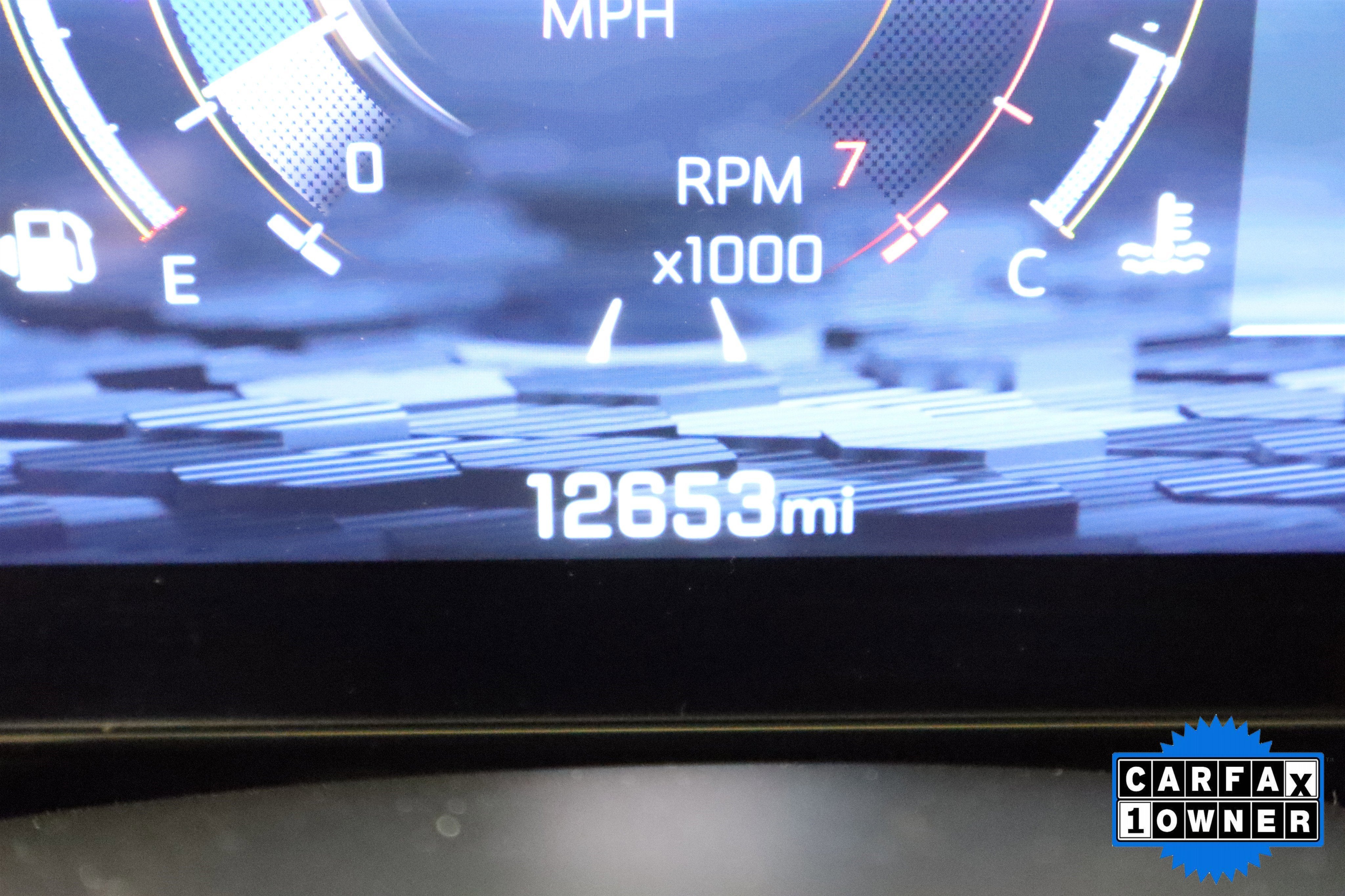 2025 Chevrolet Suburban RST 4WD