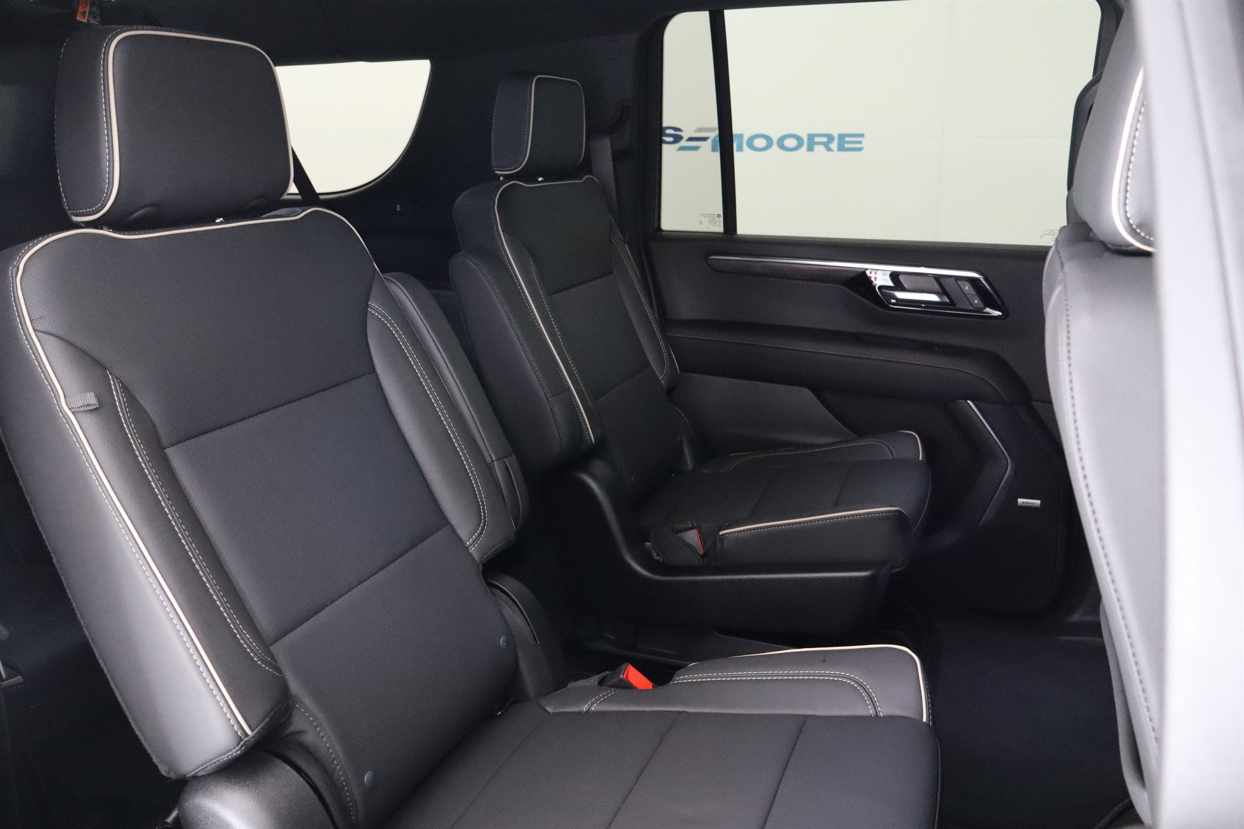 2026 Chevrolet Suburban Premier 4WD