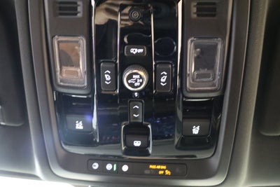 2026 Chevrolet Suburban Premier 4WD