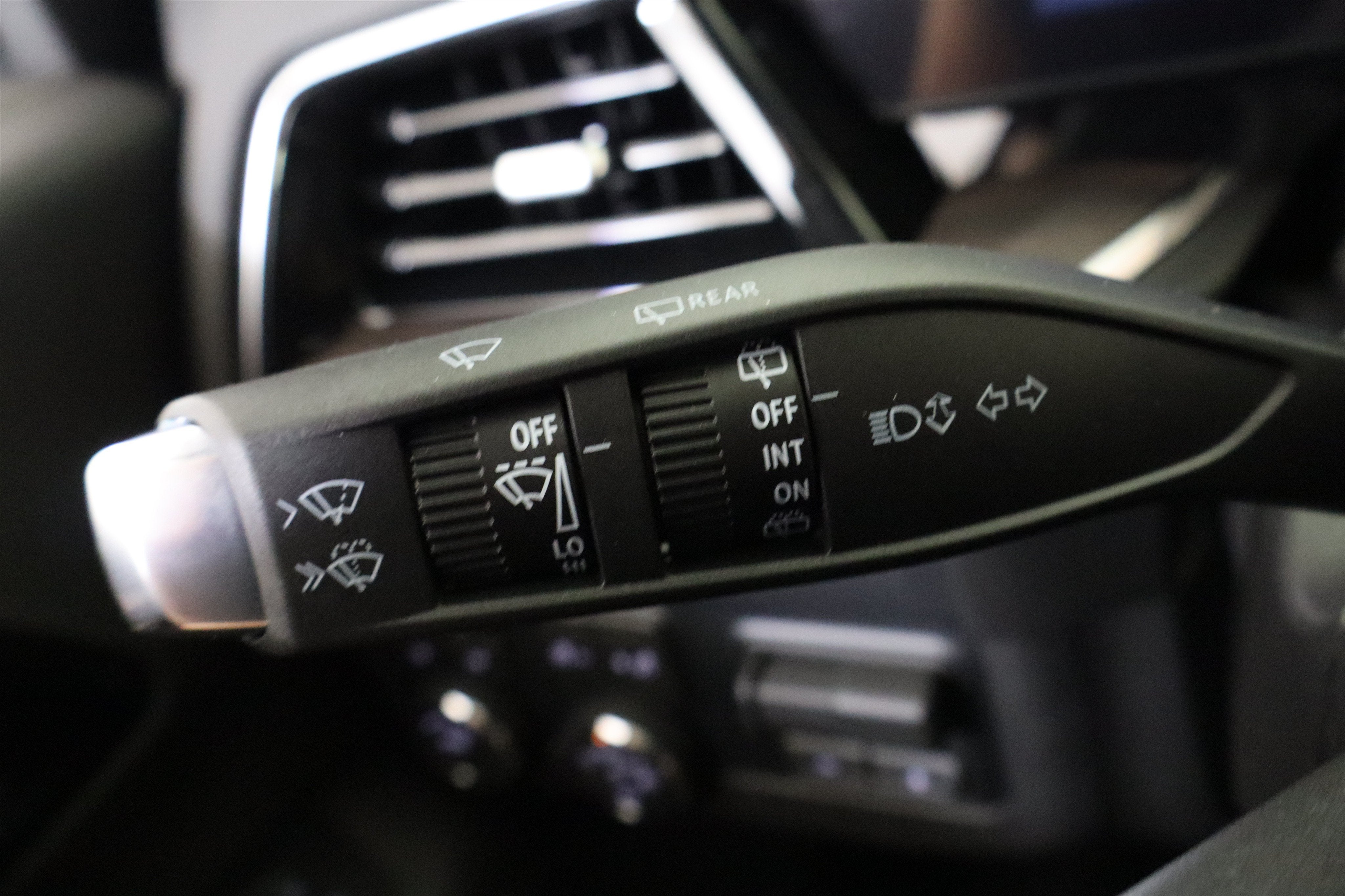 2026 Chevrolet Suburban Premier 4WD