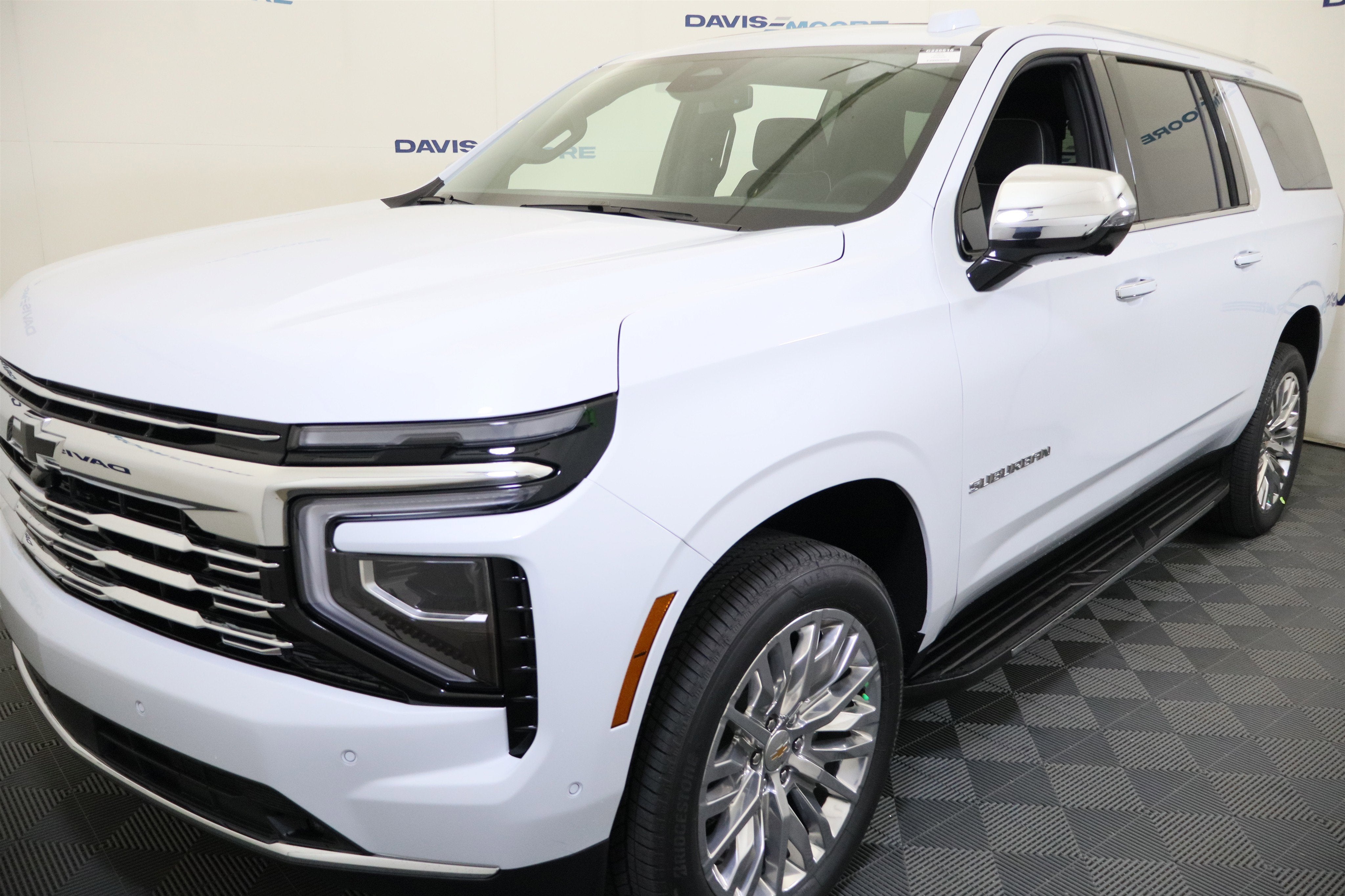 2026 Chevrolet Suburban Premier 4WD