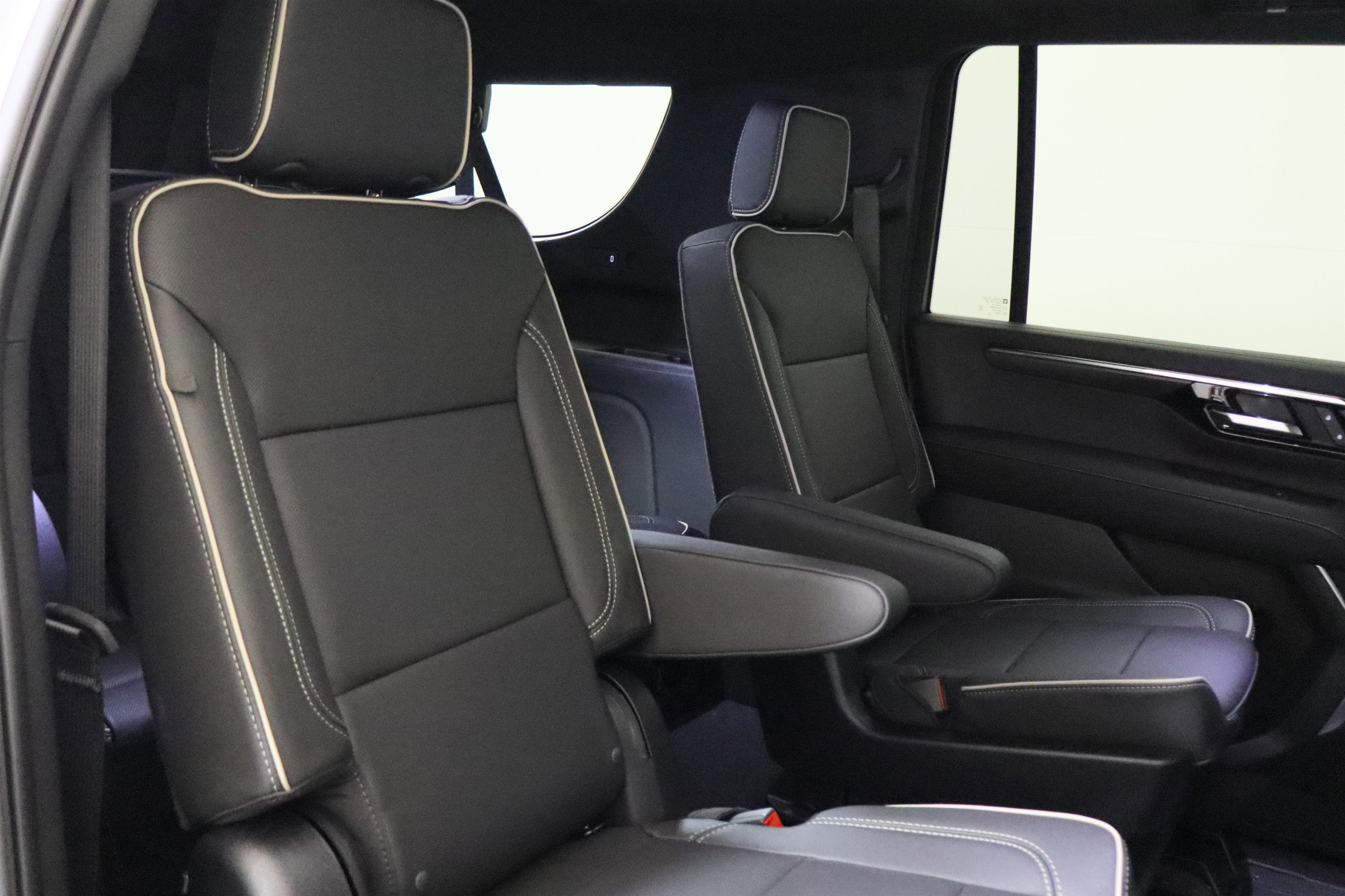 2026 Chevrolet Suburban Premier 4WD