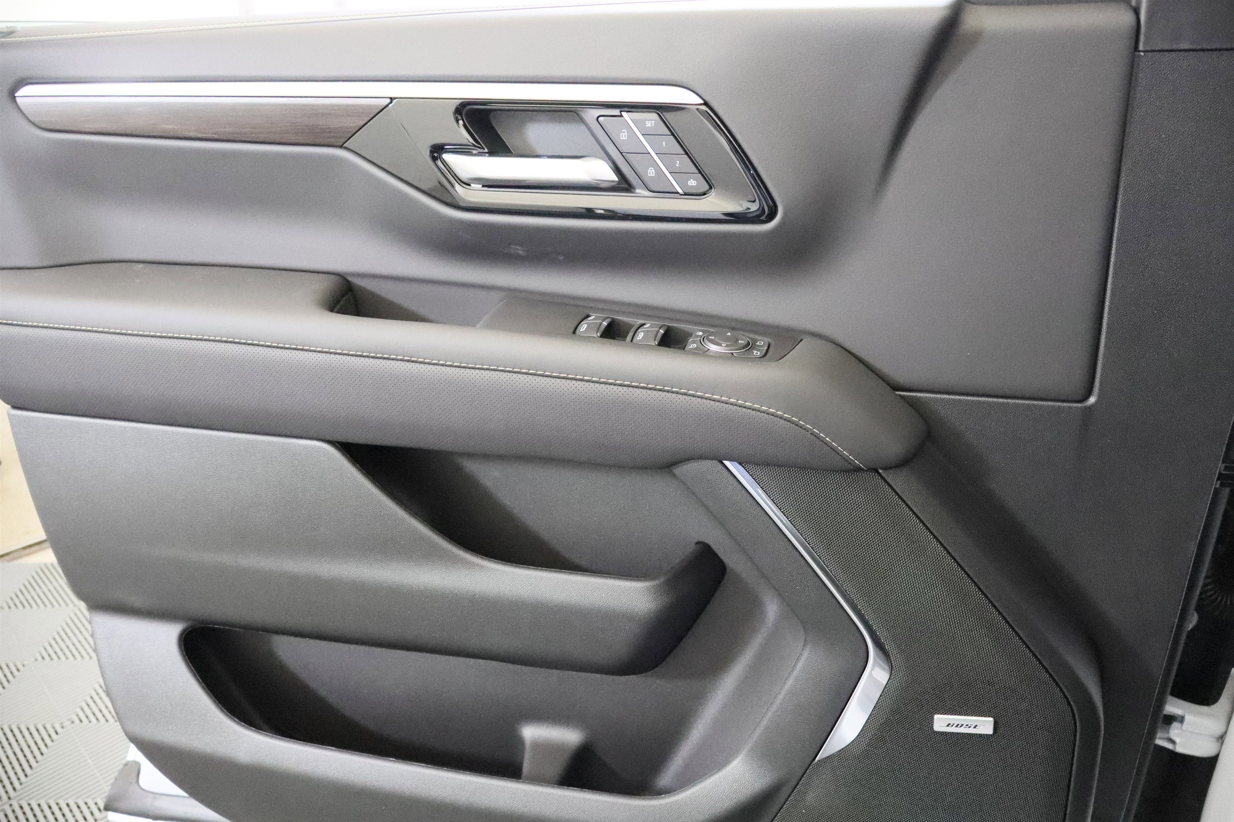 2026 Chevrolet Suburban Premier 4WD