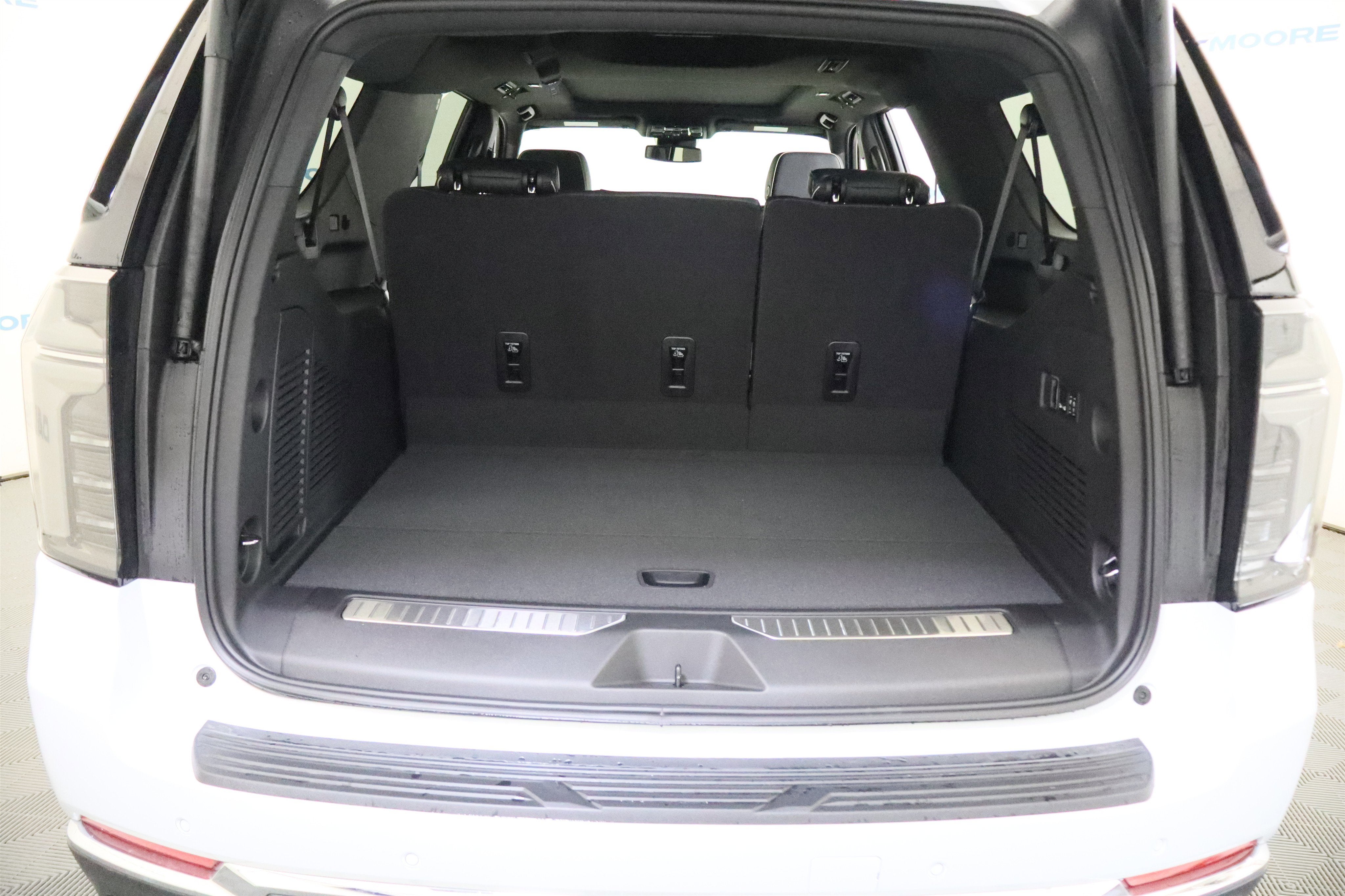 2026 Chevrolet Suburban Premier 4WD