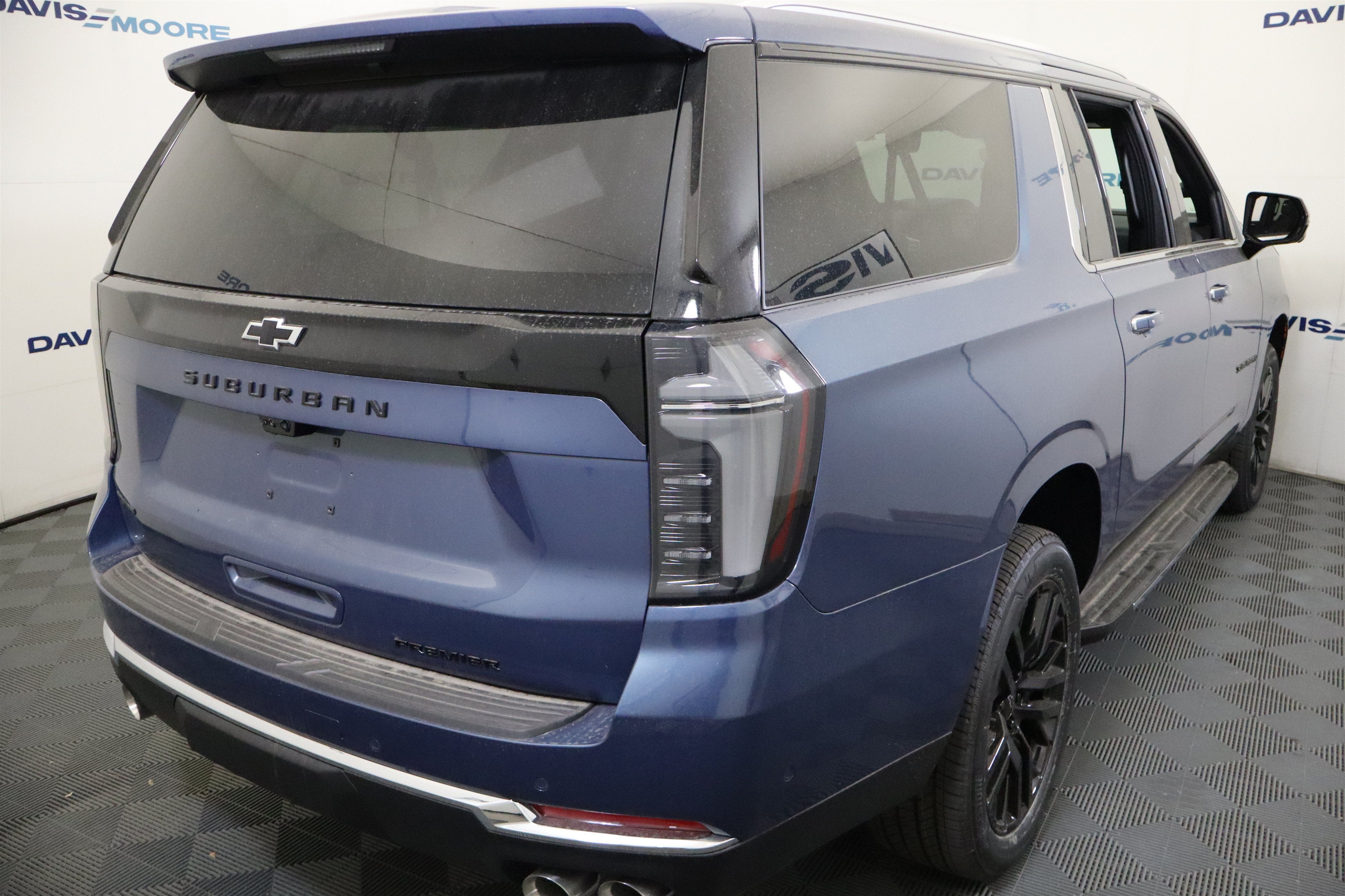 2026 Chevrolet Suburban Premier 4WD