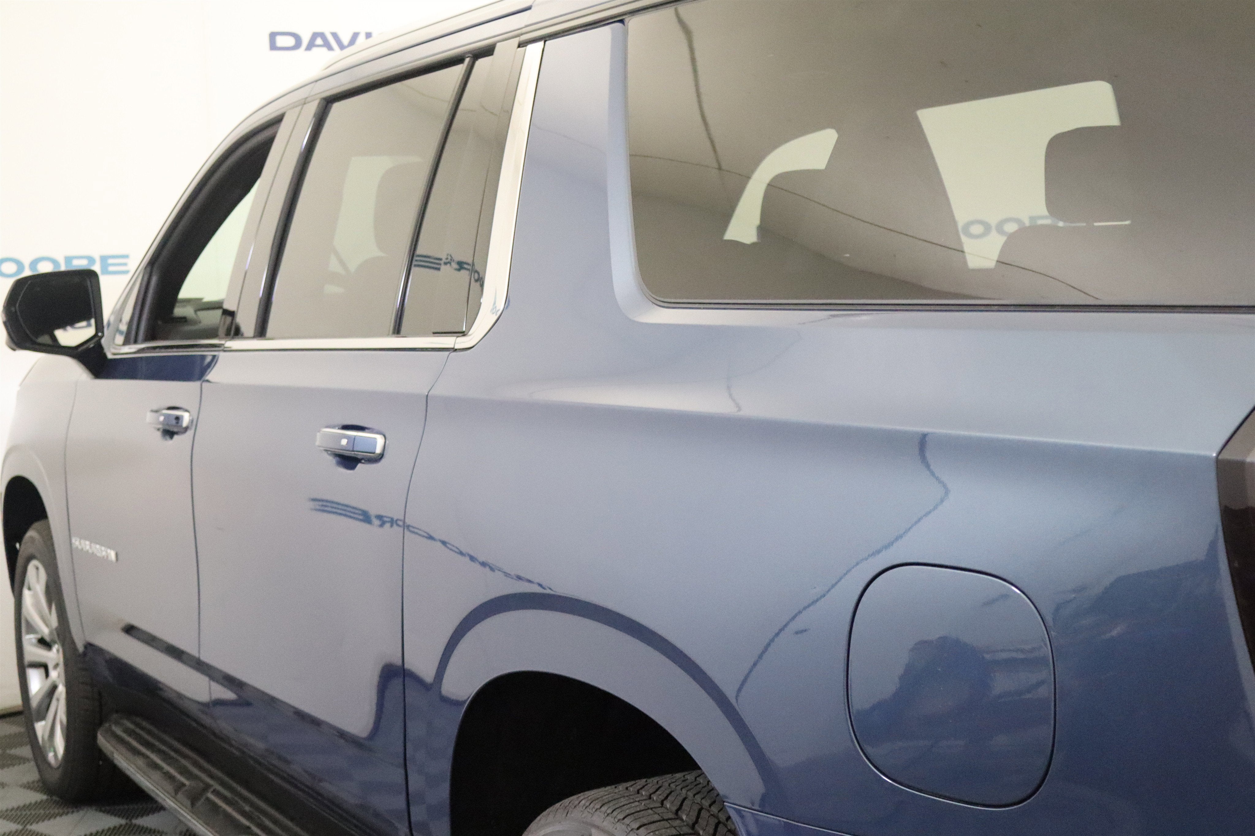 2025 Chevrolet Suburban Premier 4WD