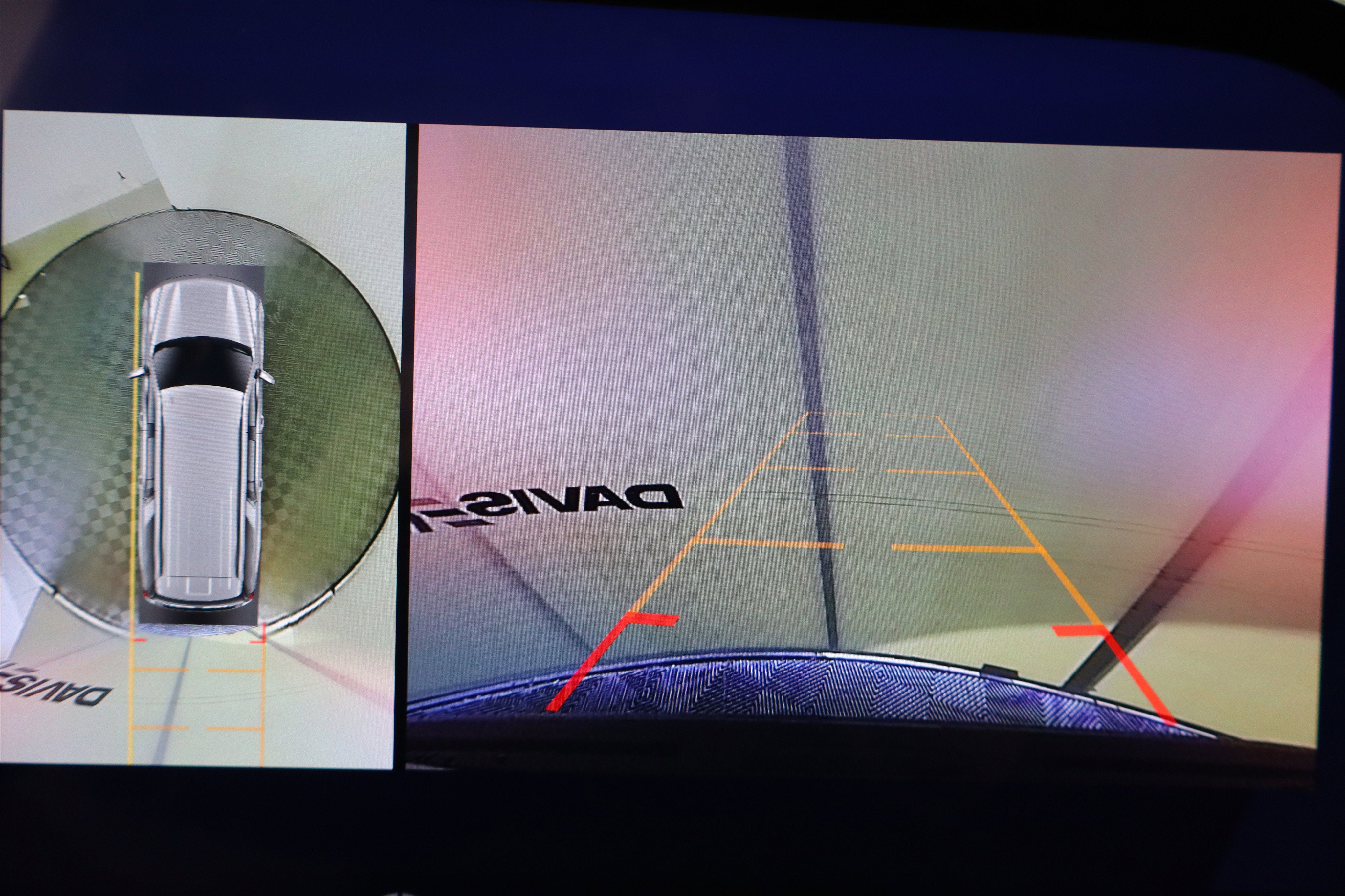 2025 Chevrolet Suburban Premier 4WD