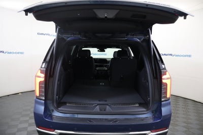 2025 Chevrolet Suburban Premier 4WD