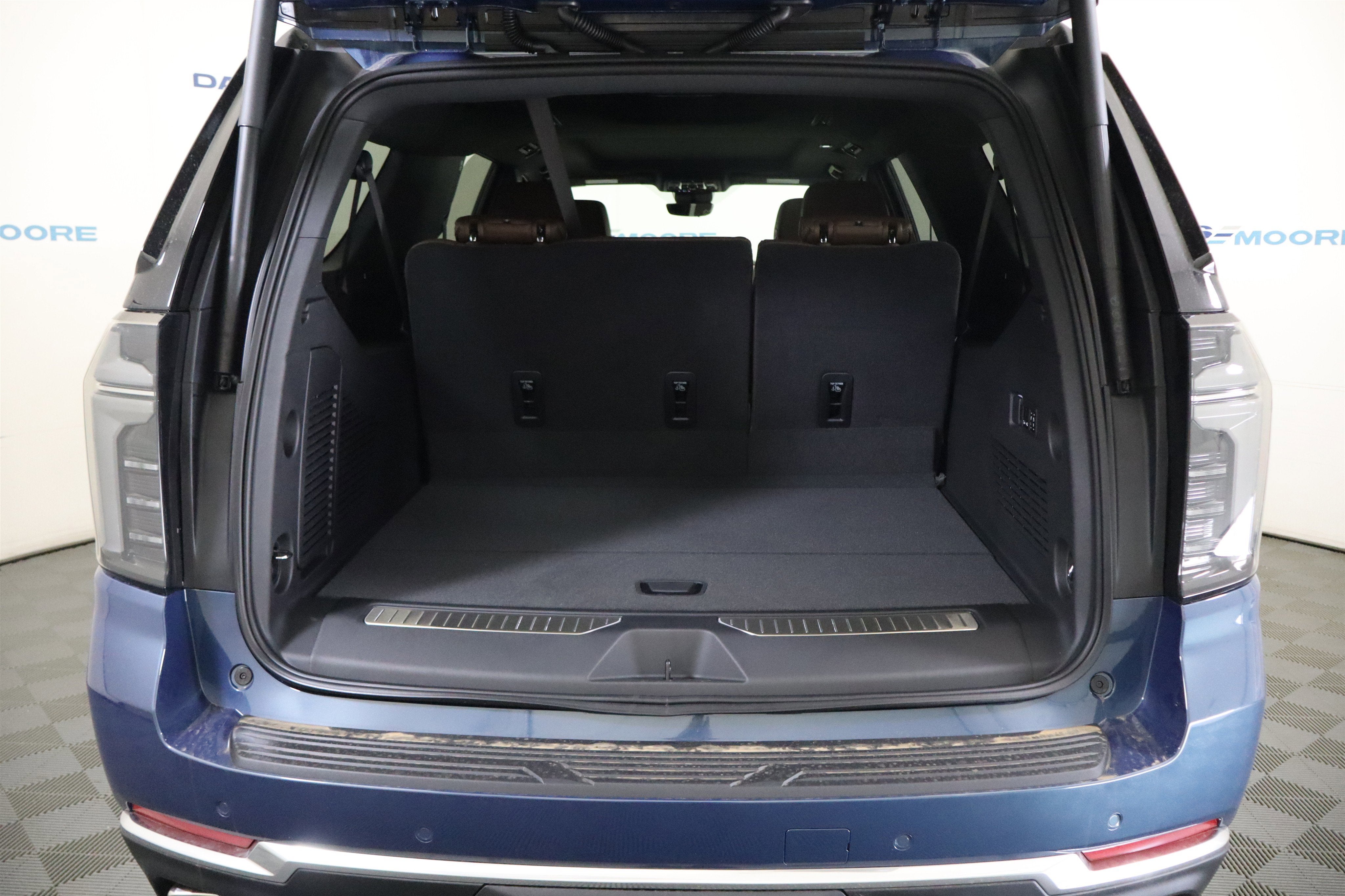 2026 Chevrolet Suburban High Country 4WD