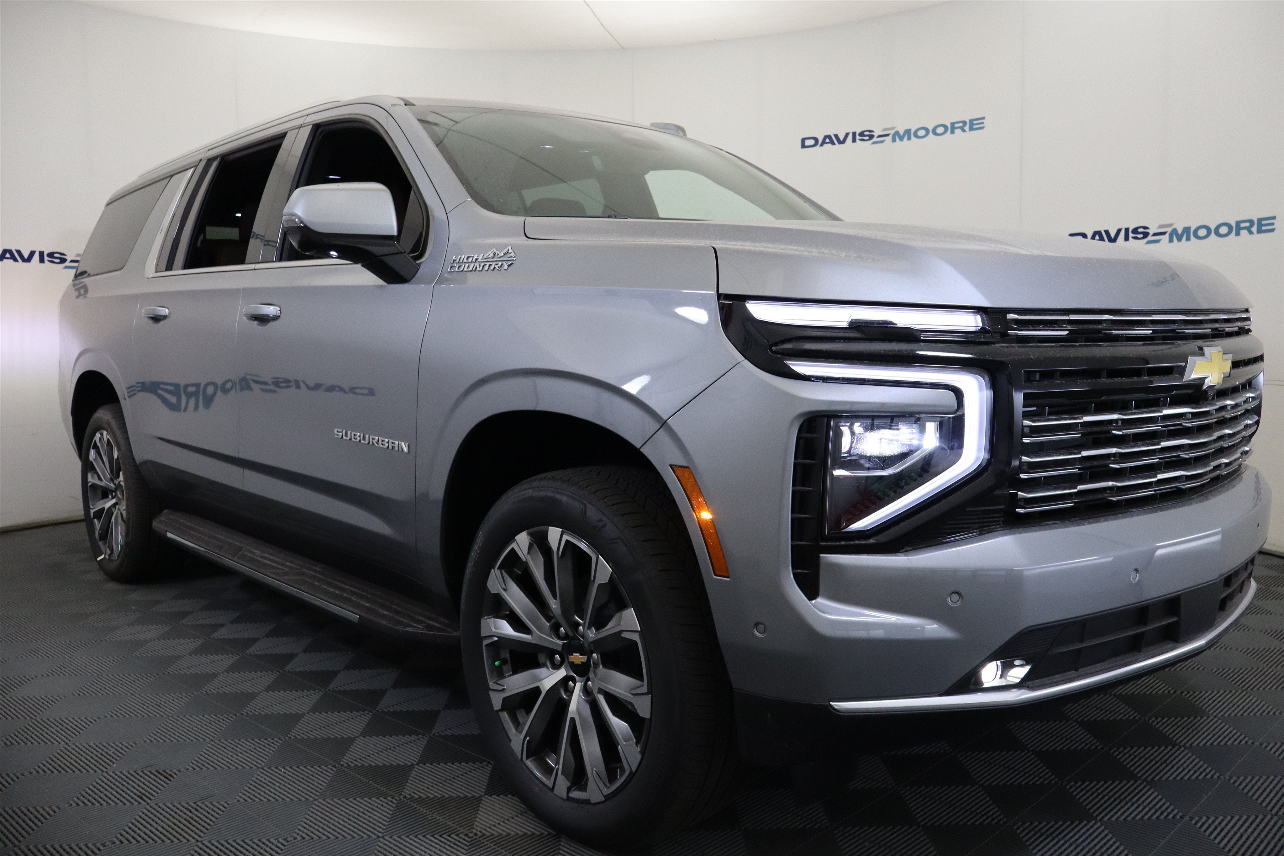 2026 Chevrolet Suburban High Country 4WD