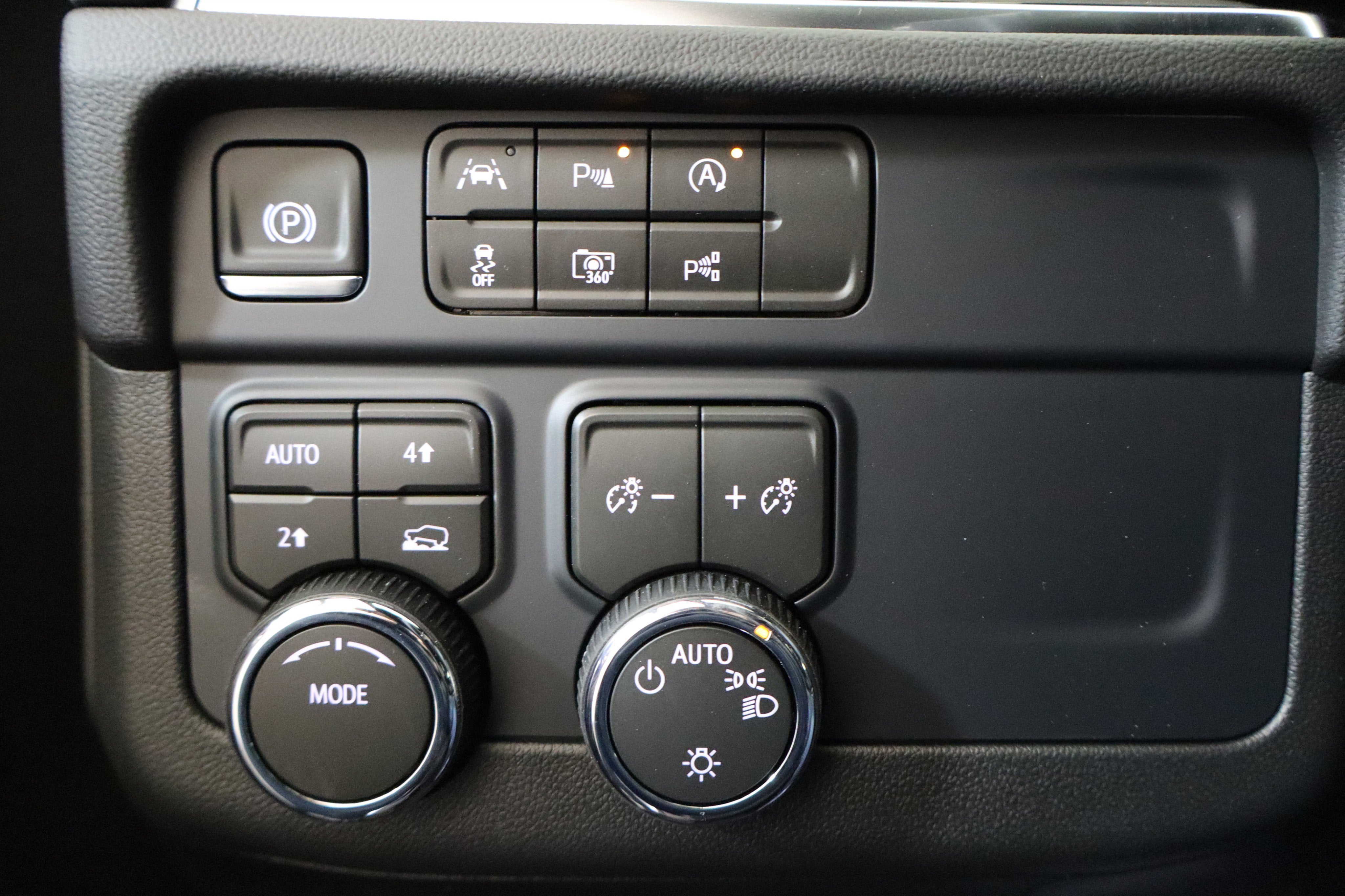 2026 Chevrolet Tahoe LS 4WD