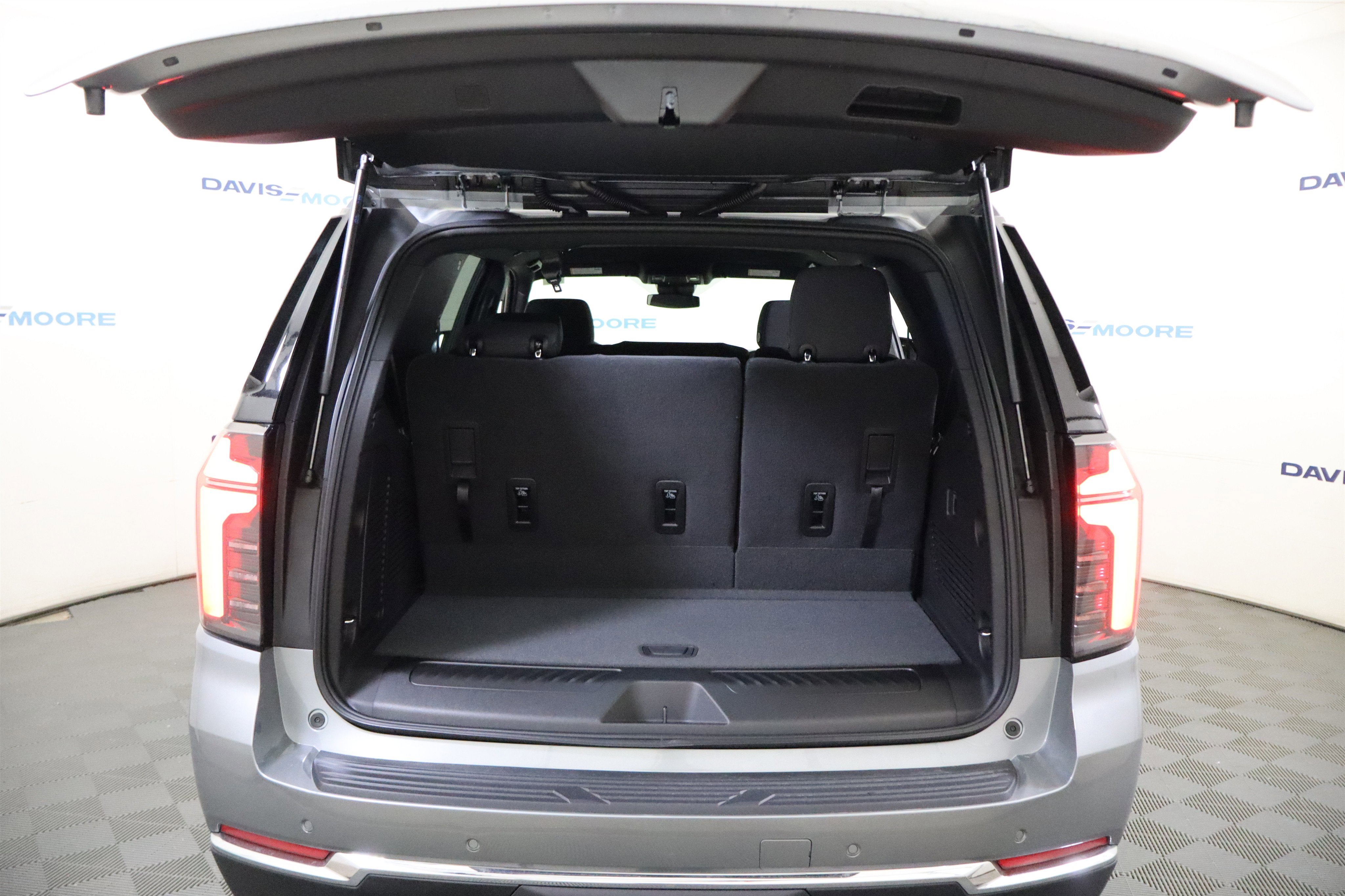 2026 Chevrolet Tahoe LS 4WD