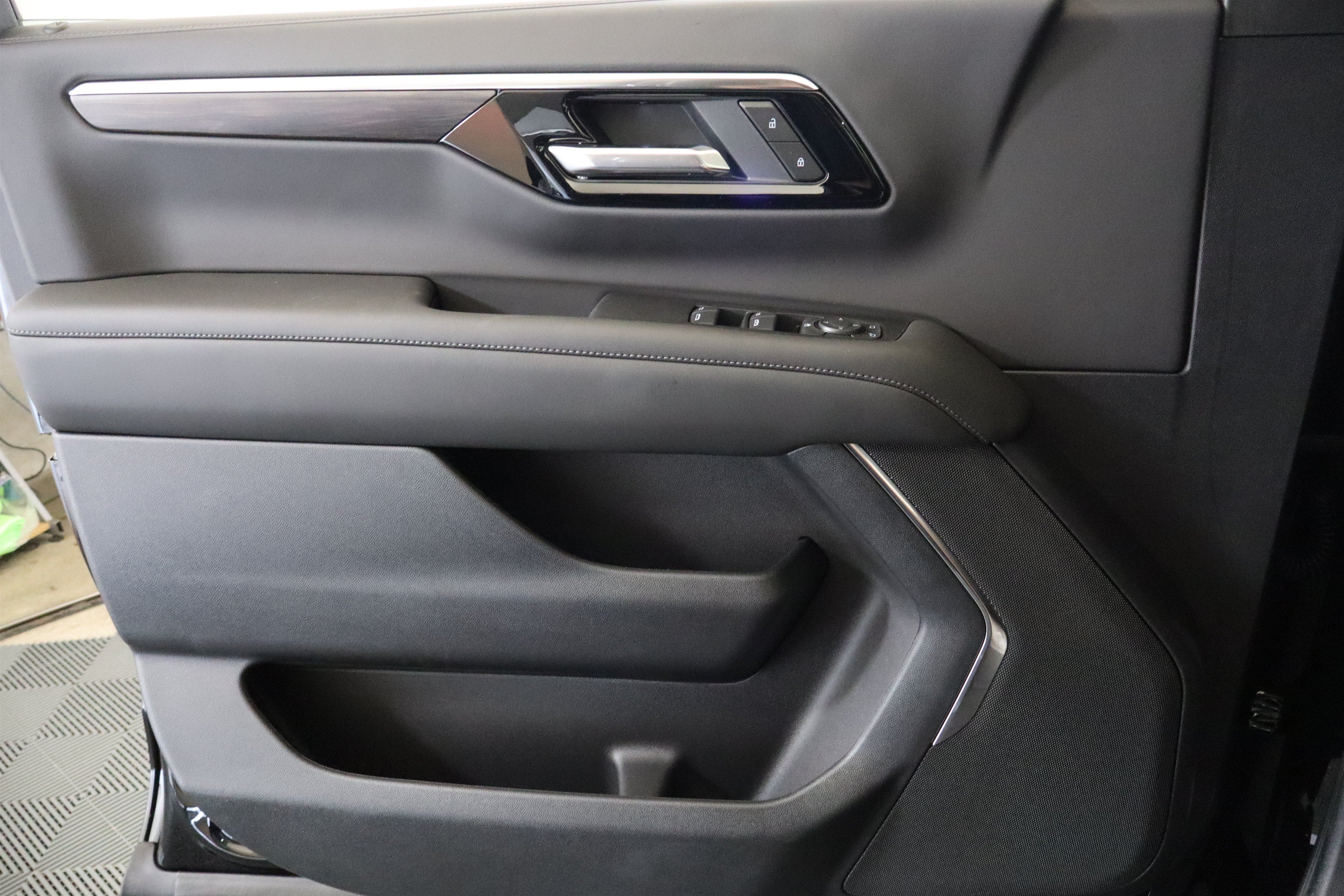 2026 Chevrolet Tahoe LS 4WD