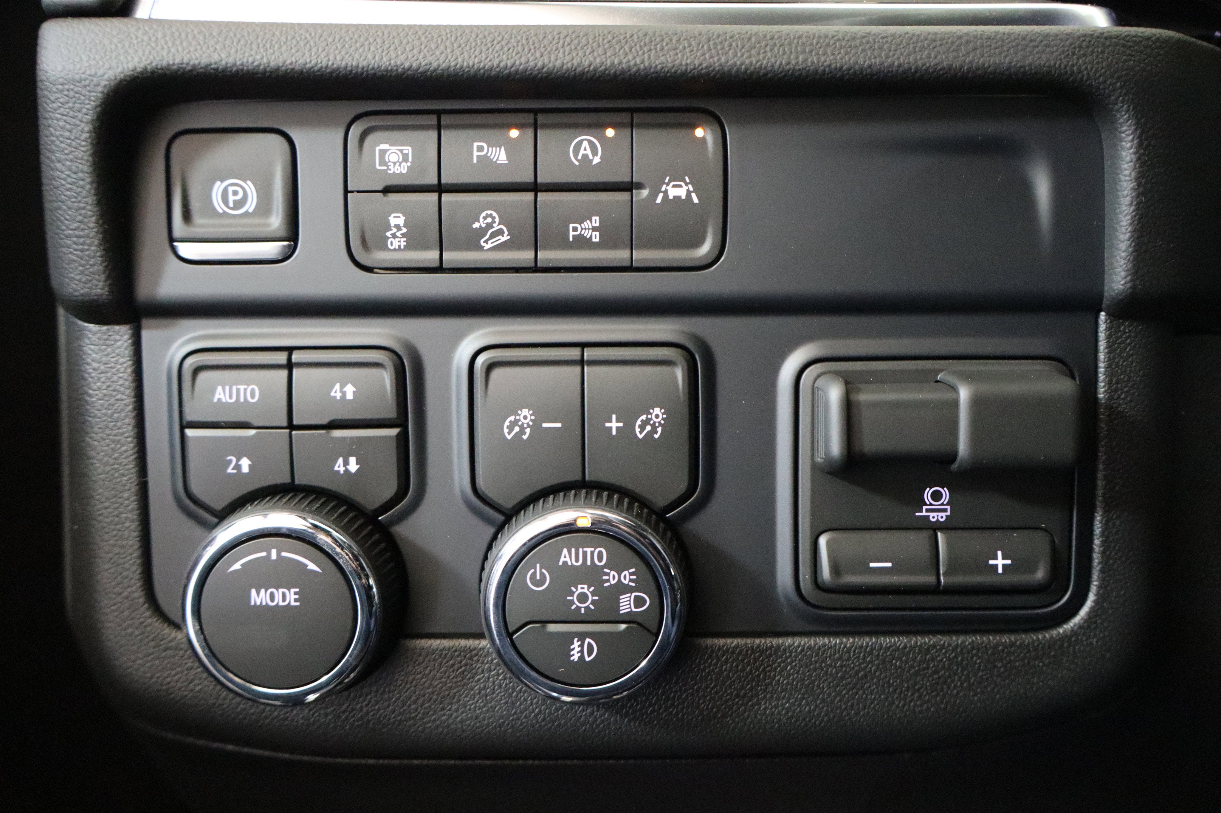 2026 Chevrolet Tahoe LT 4WD