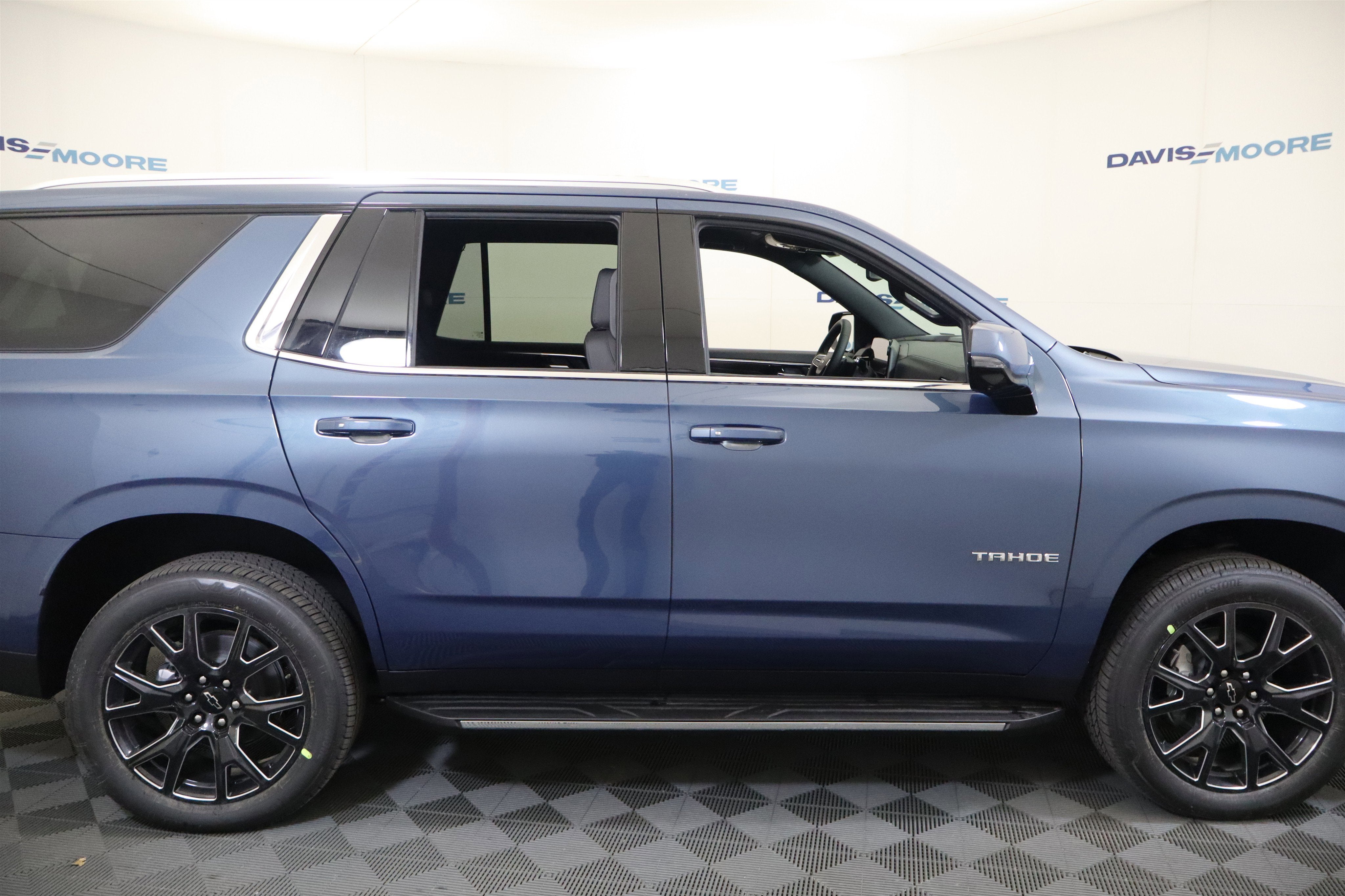 2026 Chevrolet Tahoe LT 4WD