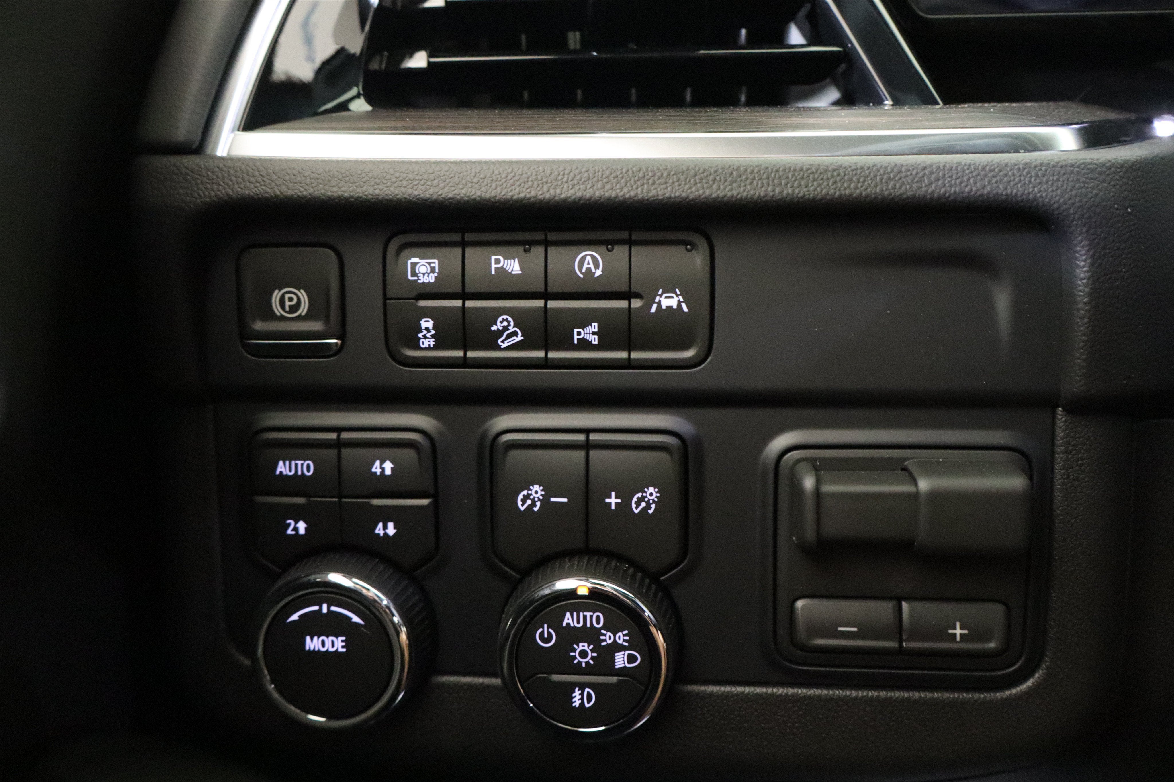 2026 Chevrolet Tahoe LT 4WD