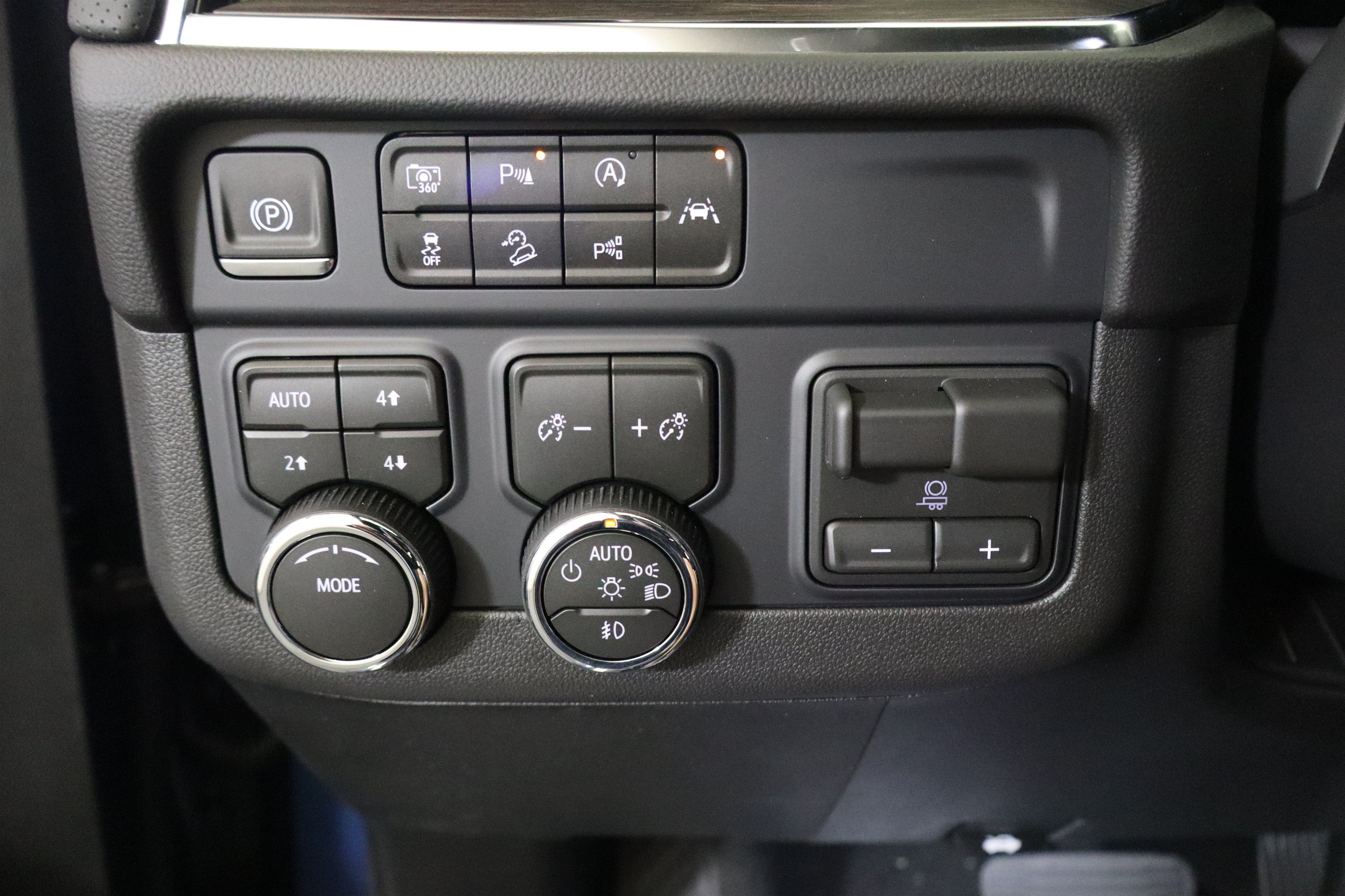 2026 Chevrolet Tahoe Premier 4WD