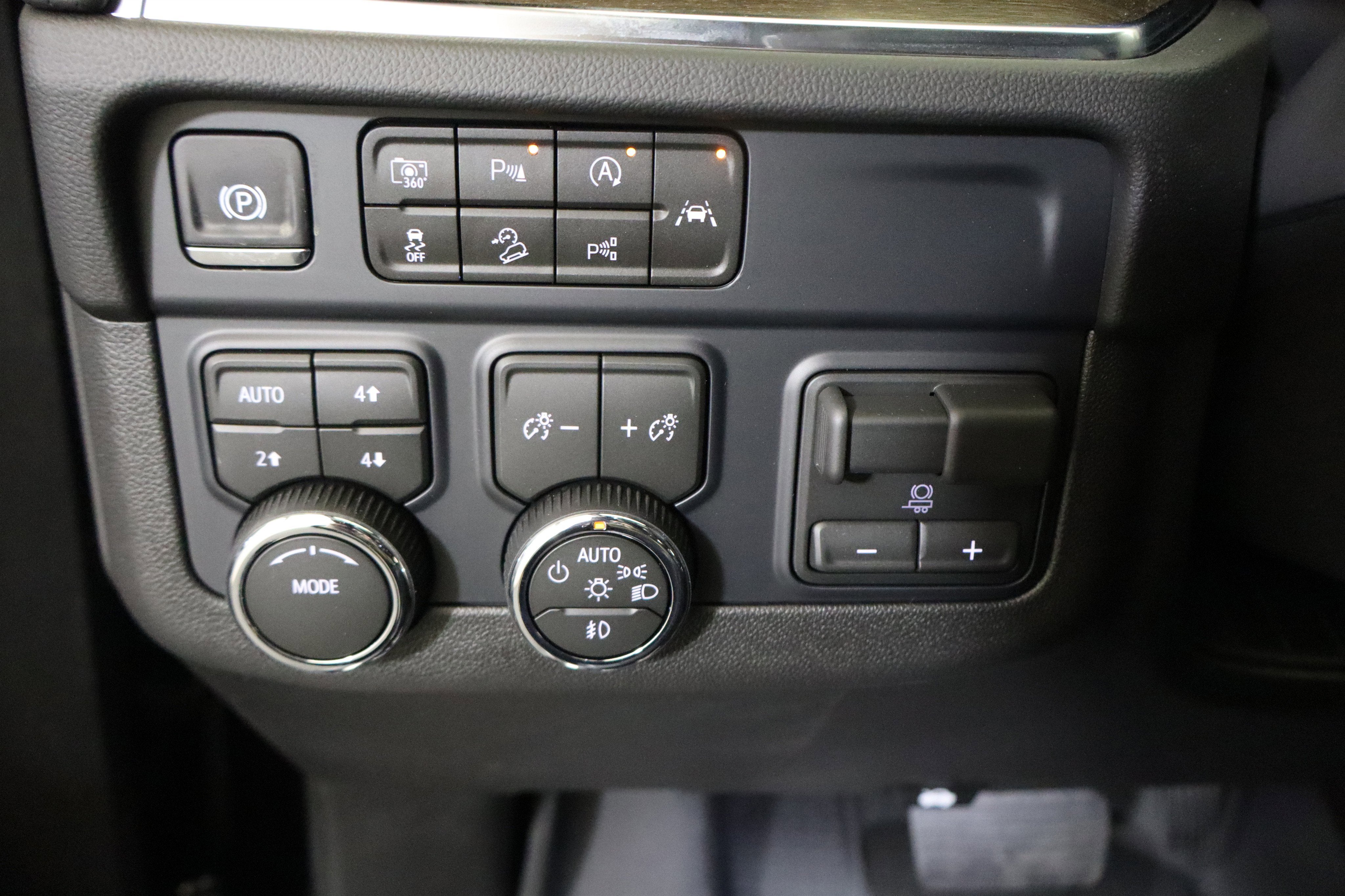 2026 Chevrolet Tahoe High Country Crew Cab 4WD