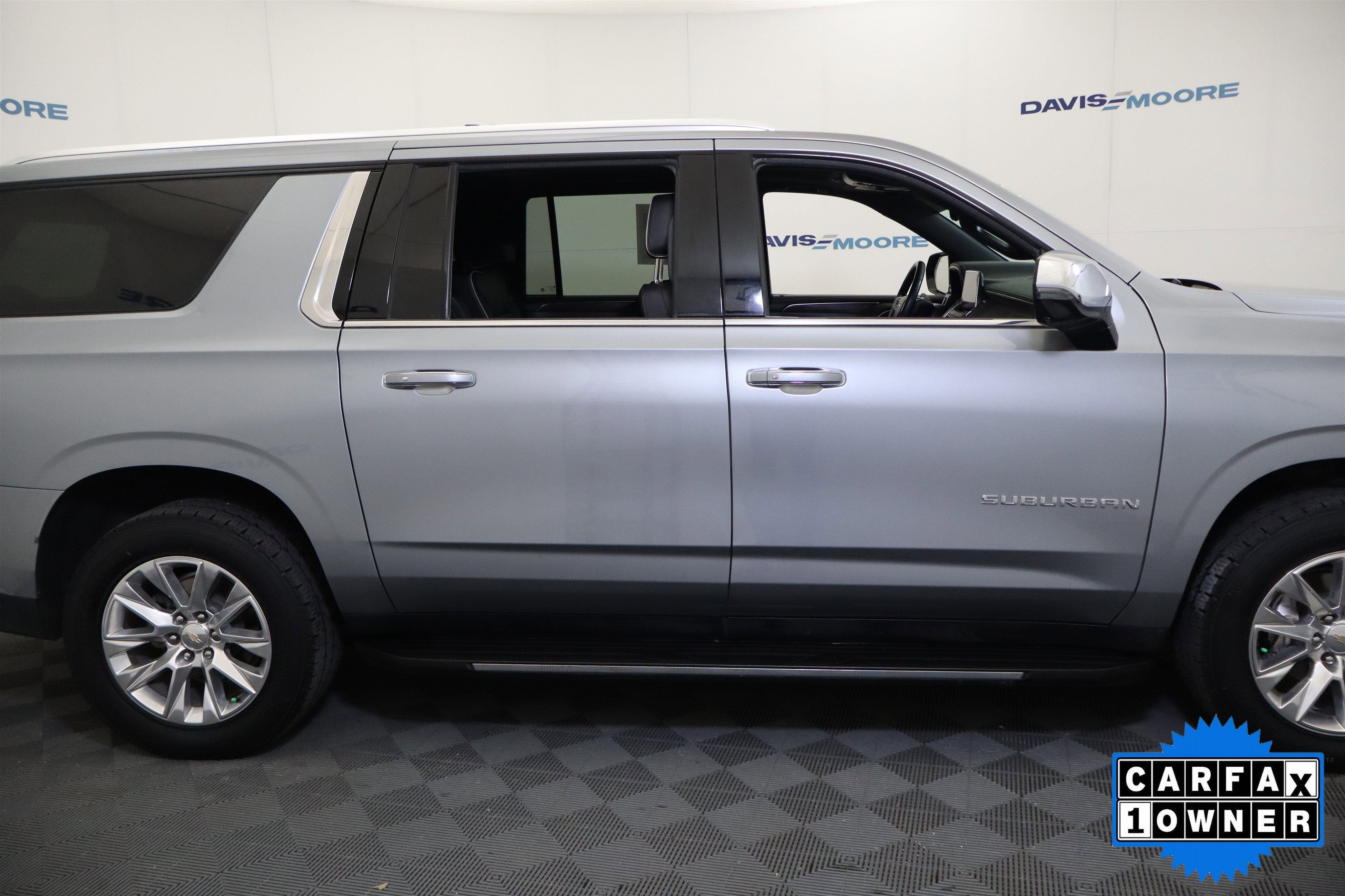 2023 Chevrolet Suburban Premier 4WD