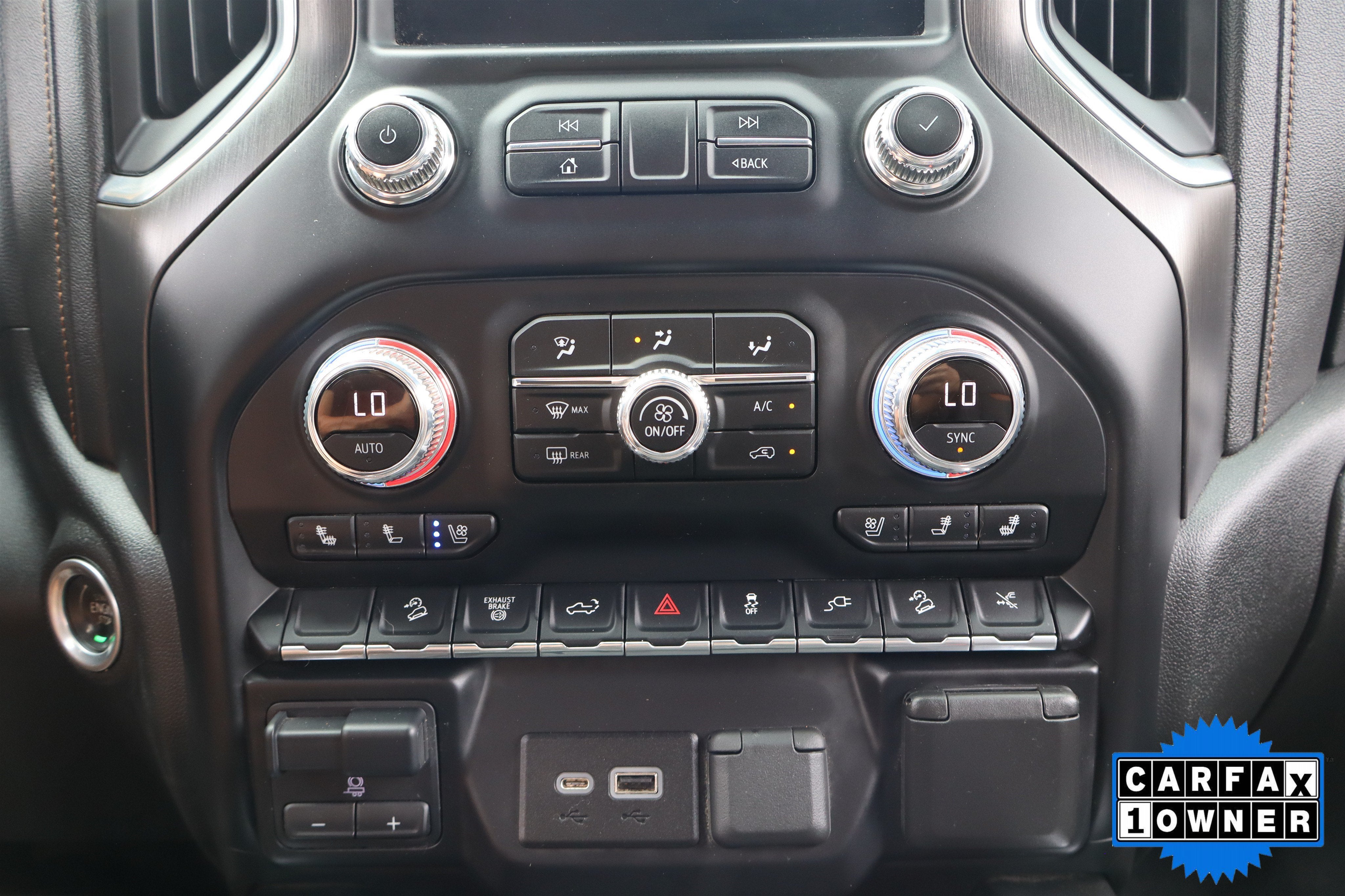 2022 GMC Sierra 2500HD AT4 Crew Cab 4WD
