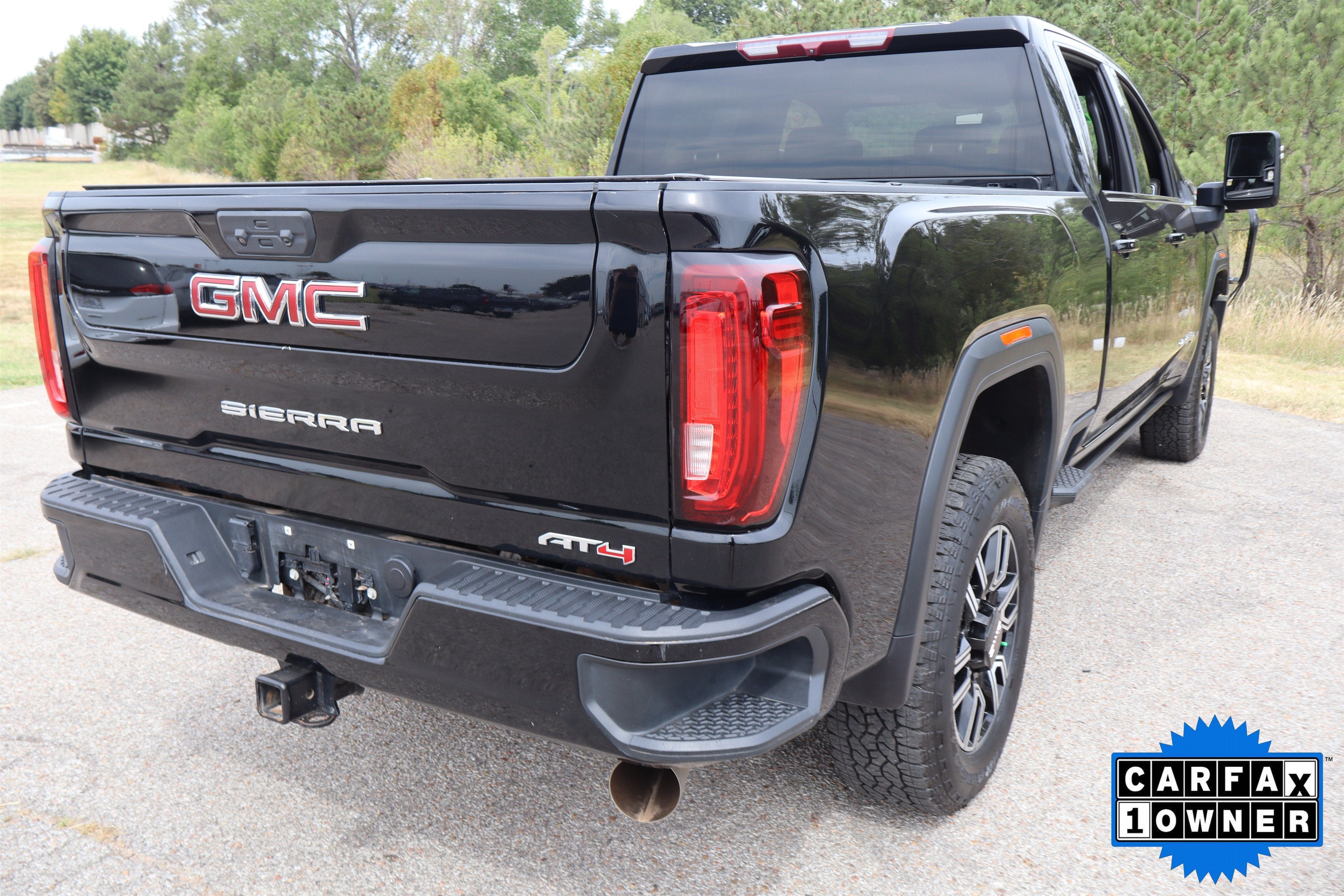 2022 GMC Sierra 2500HD AT4 Crew Cab 4WD