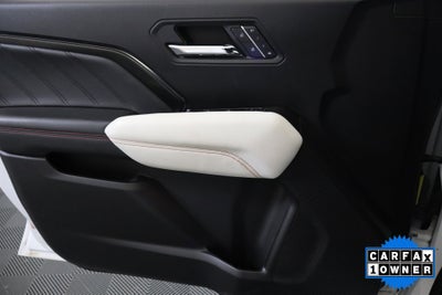 2023 GMC Canyon 4WD AT4X Crew Cab