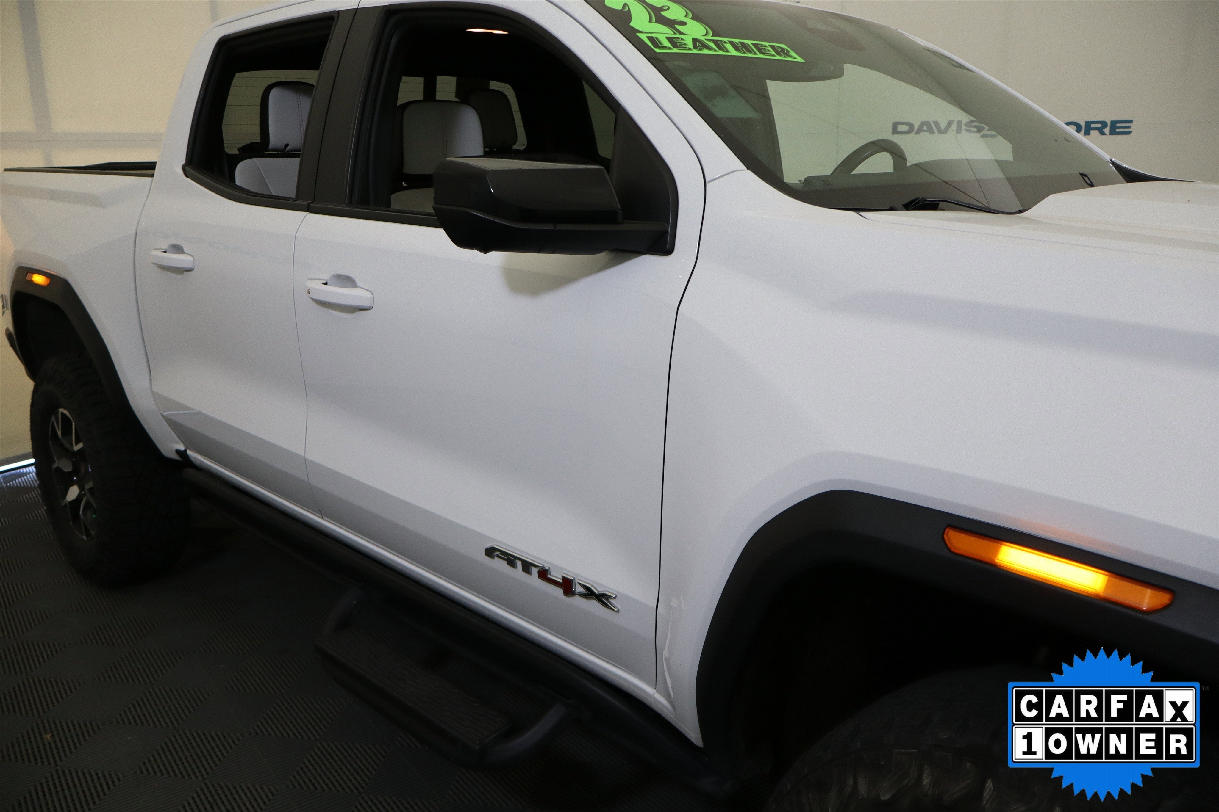 2023 GMC Canyon 4WD AT4X Crew Cab